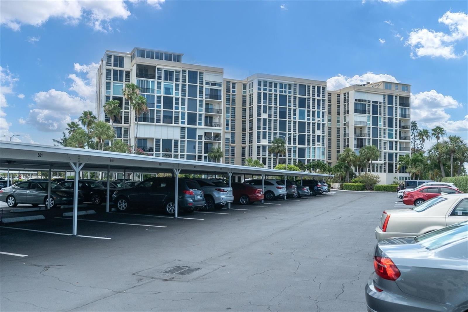 7400 SUN ISLAND DR S #307