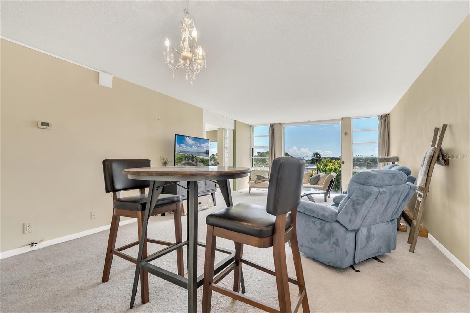 7400 SUN ISLAND DR S #307