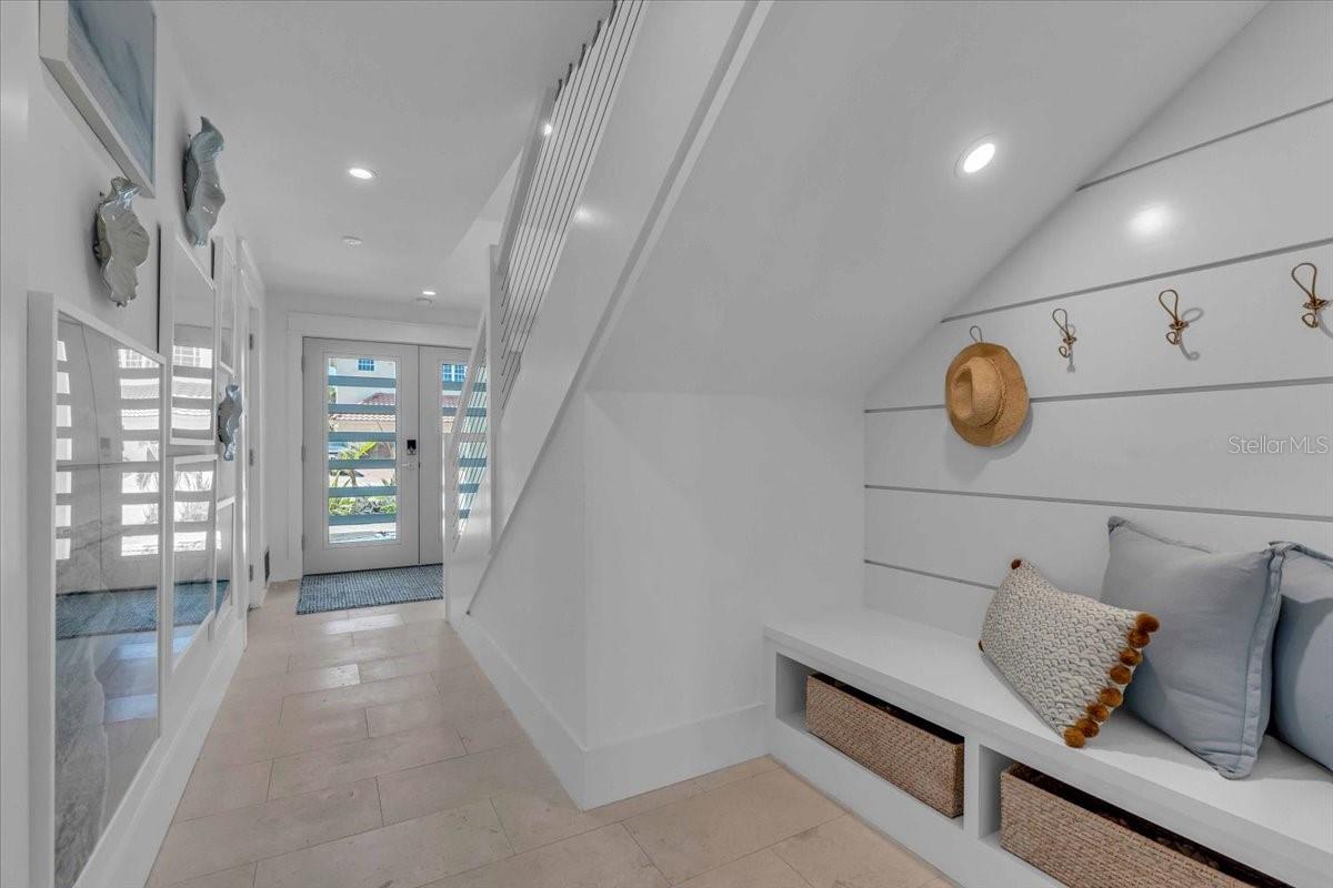 229 WILLOW AVE
