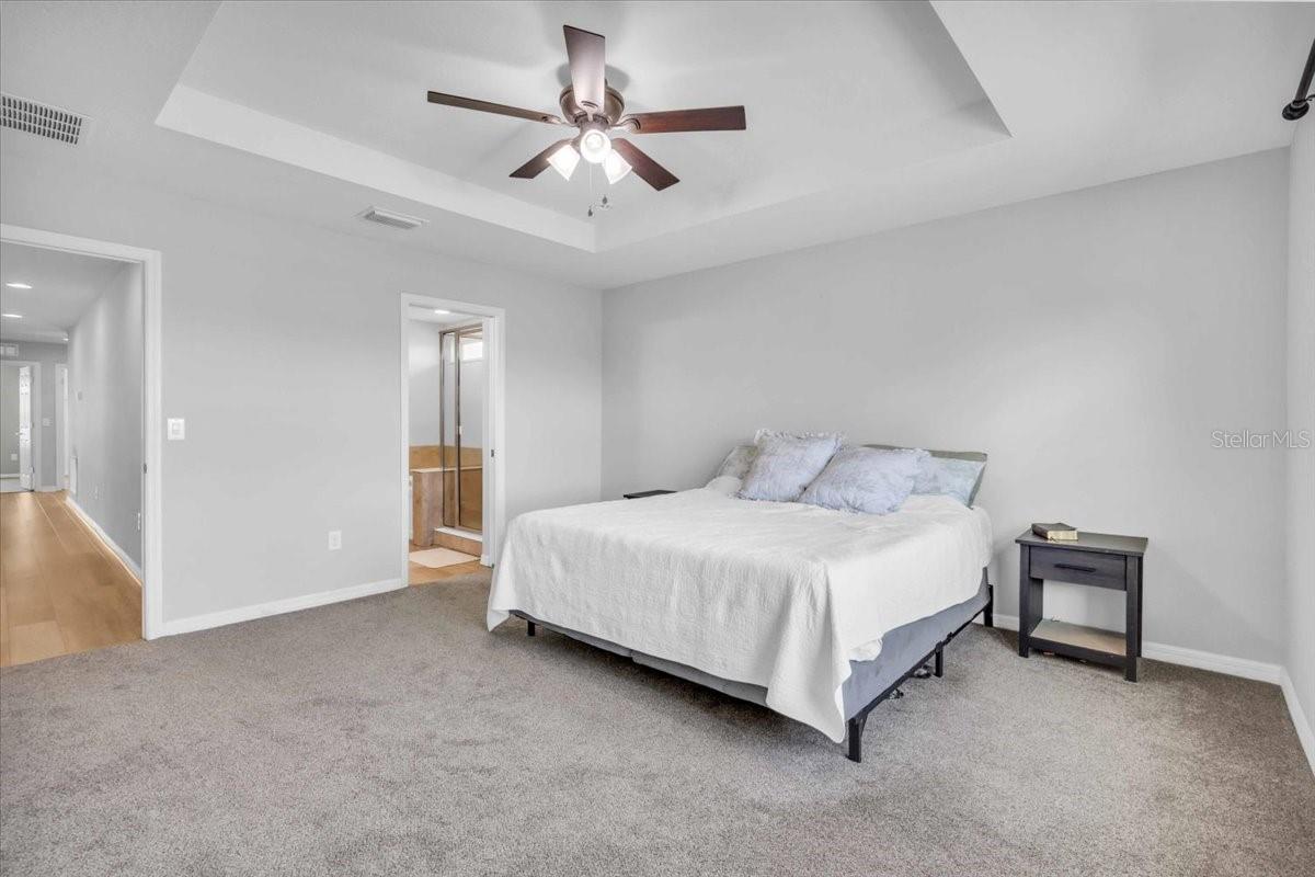 6334 KENAVA LOOP