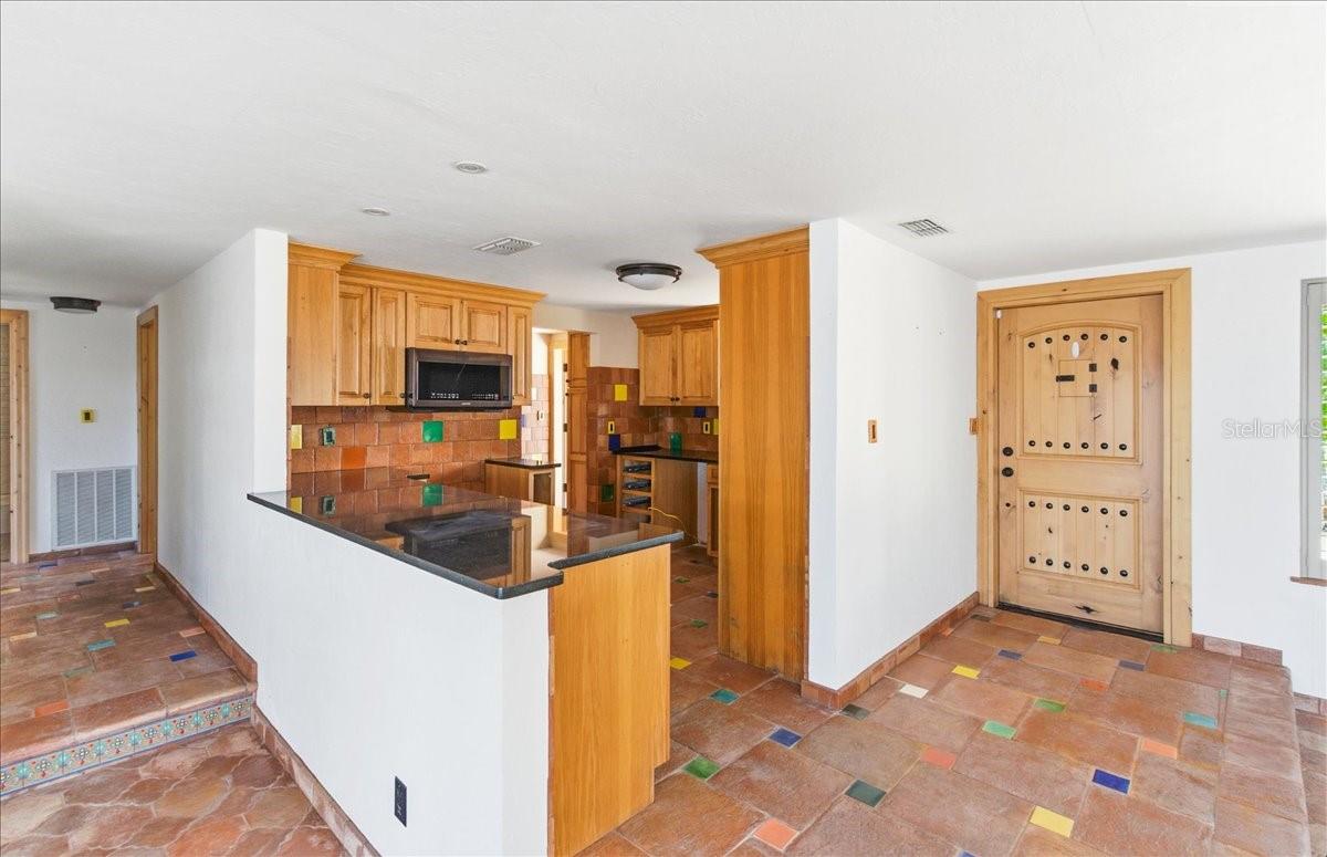 834 JUNGLE QUEEN WAY