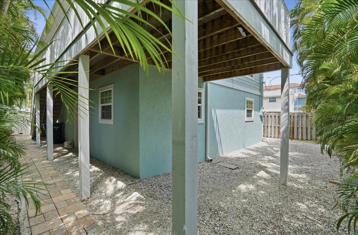 2811 GULF DR