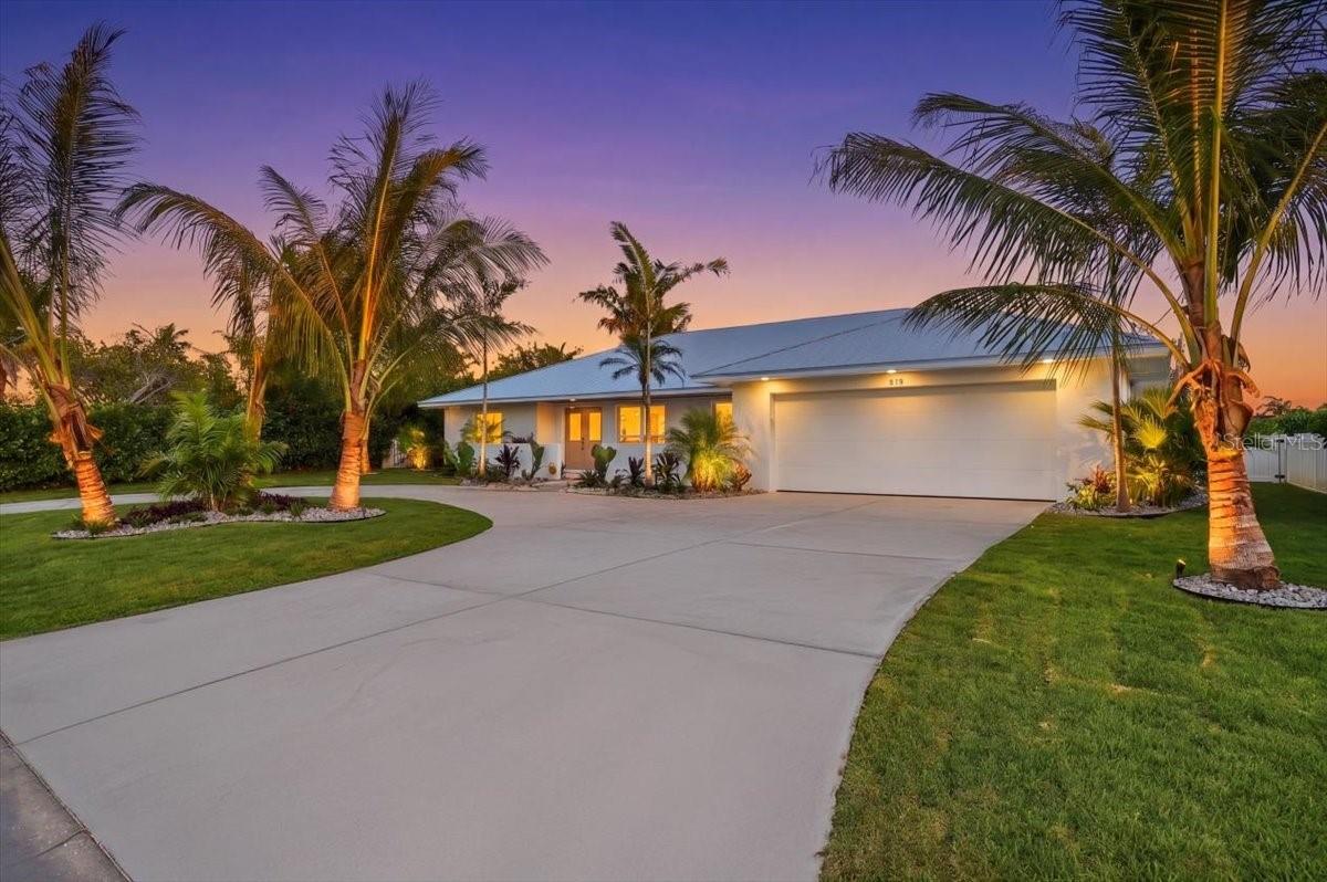 618 GLADSTONE LN