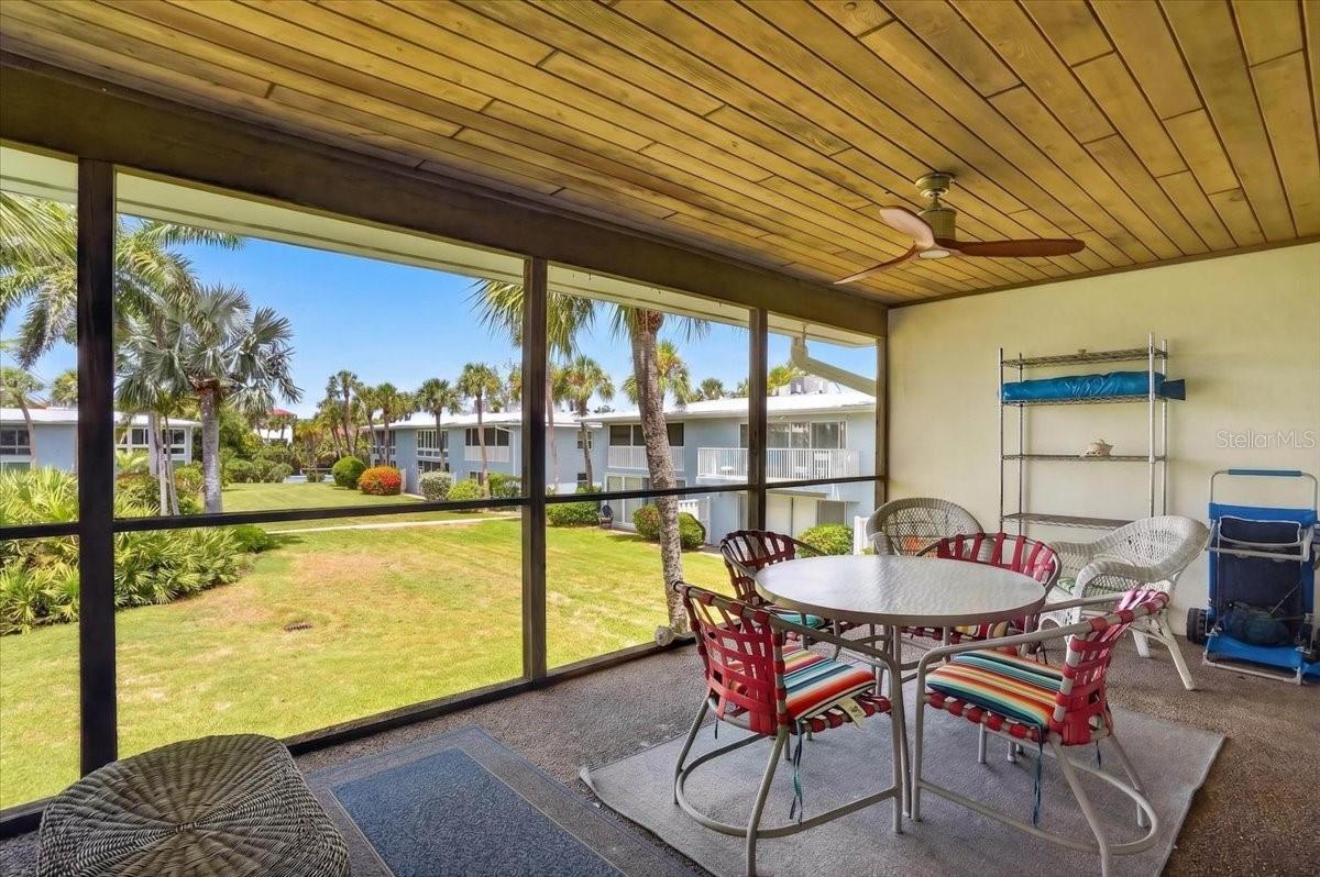 600 MANATEE AVE #230