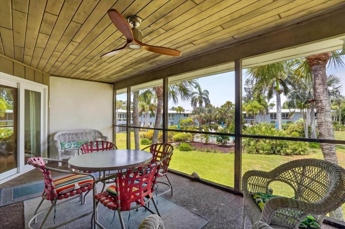 600 MANATEE AVE #230
