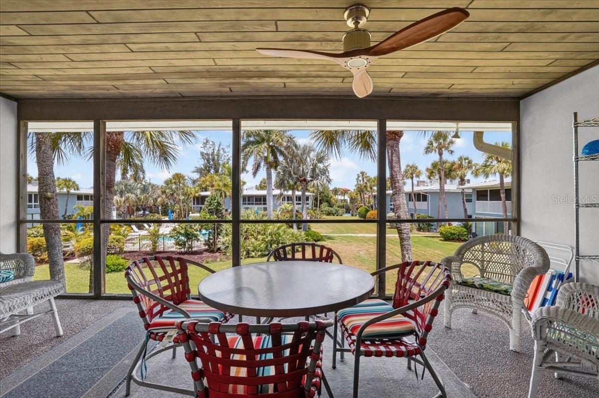 600 MANATEE AVE #230