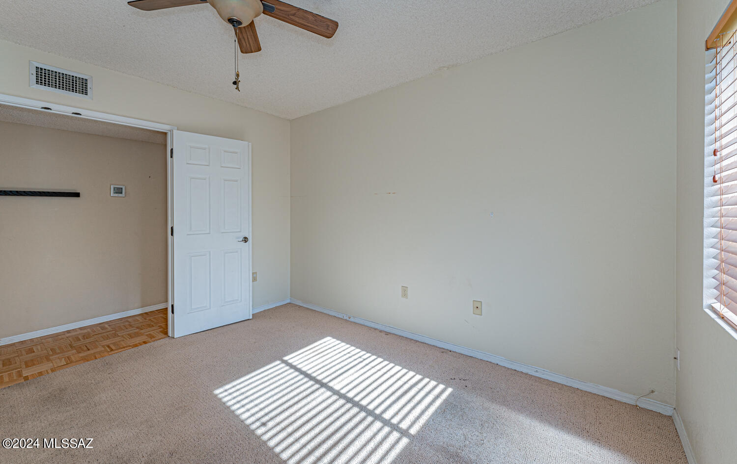 1211 N Paseo Del Cervato