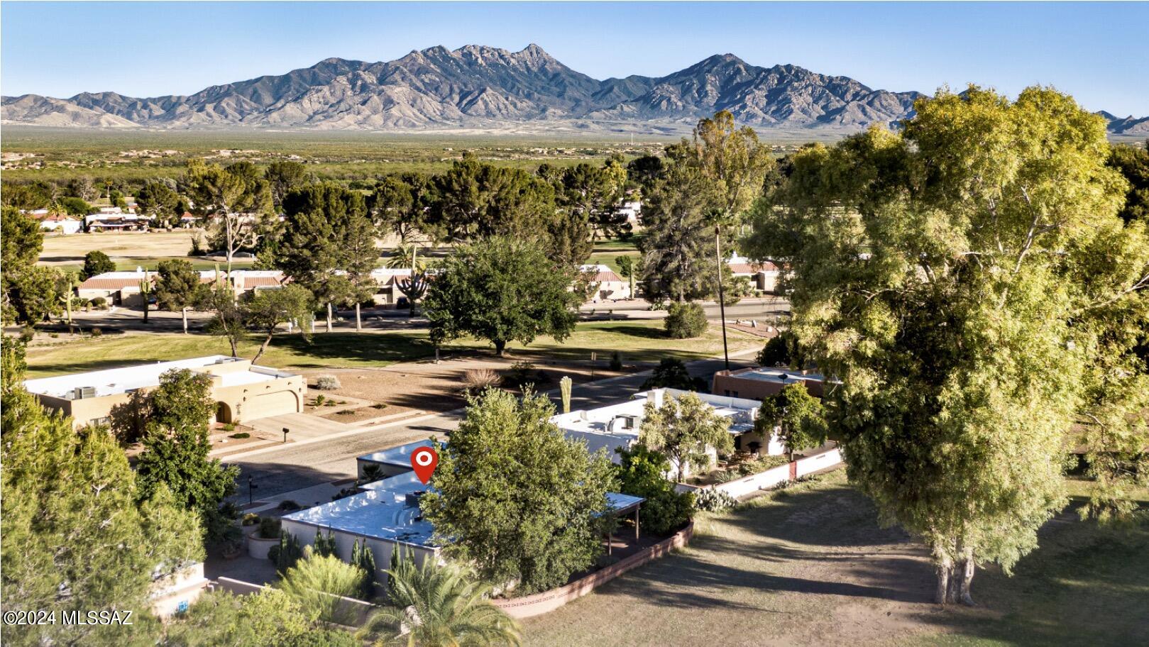 1211 N Paseo Del Cervato