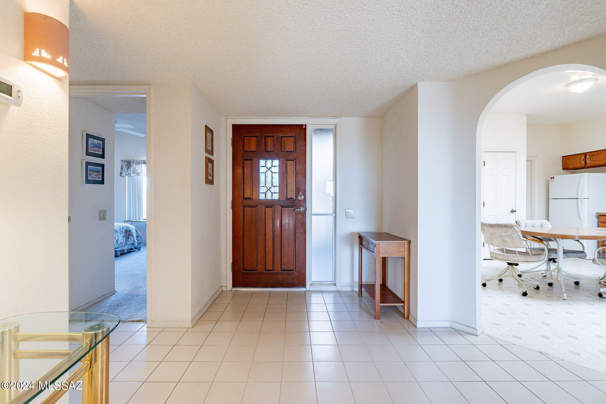 1050 W Camino Del Pato