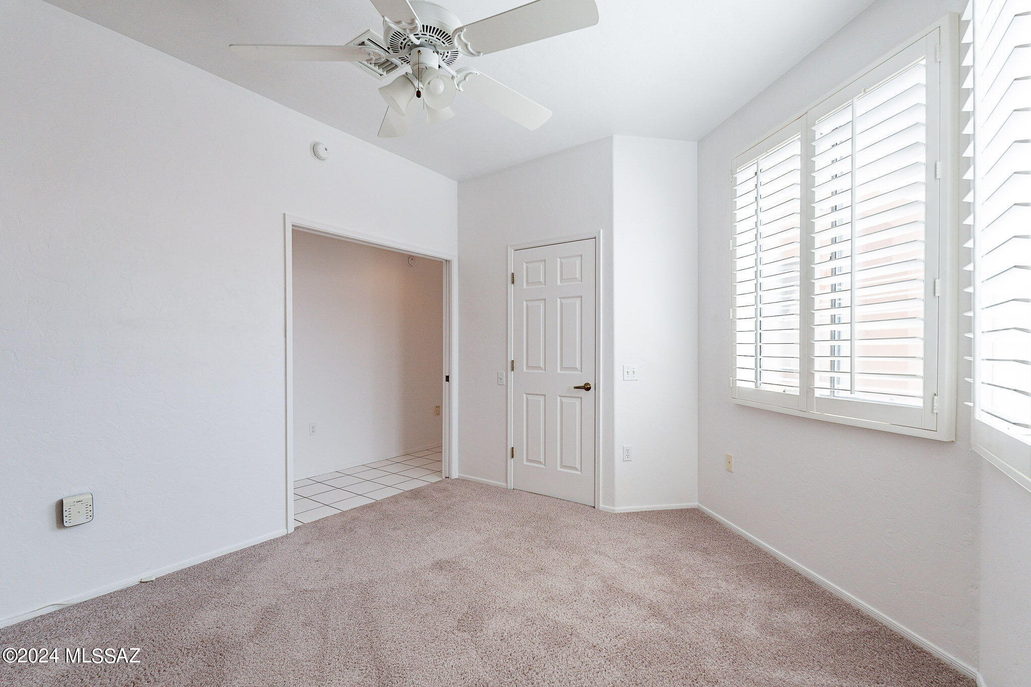 1825 W Placita De Diciembre