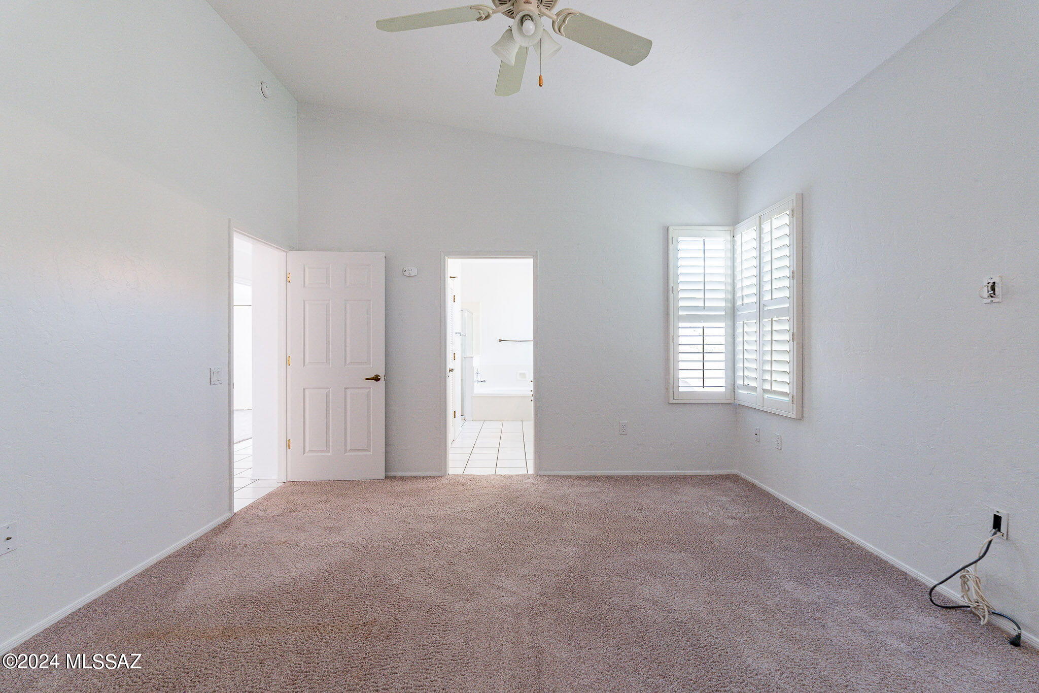 1825 W Placita De Diciembre