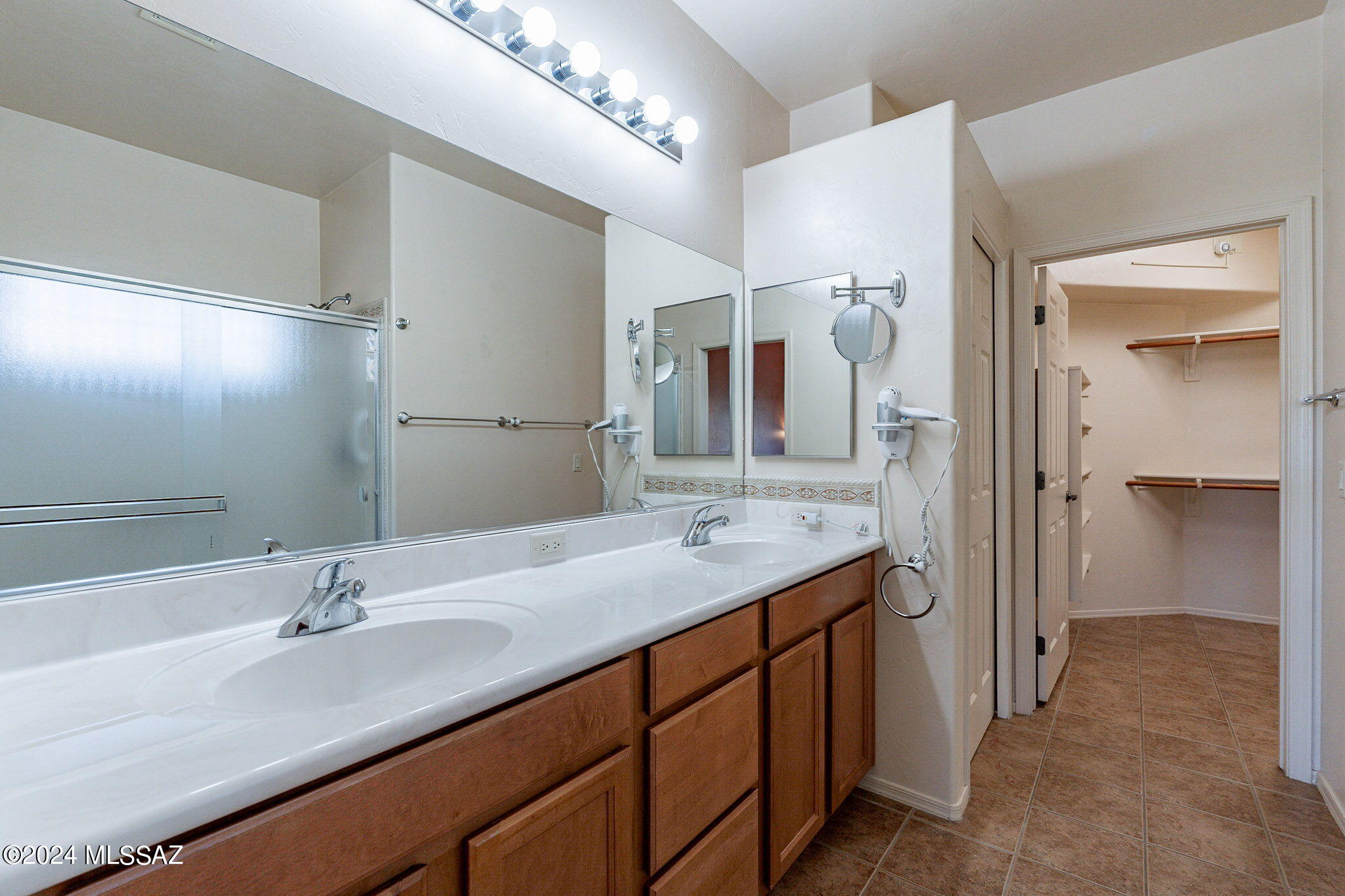 83 E Calle de la Semilla