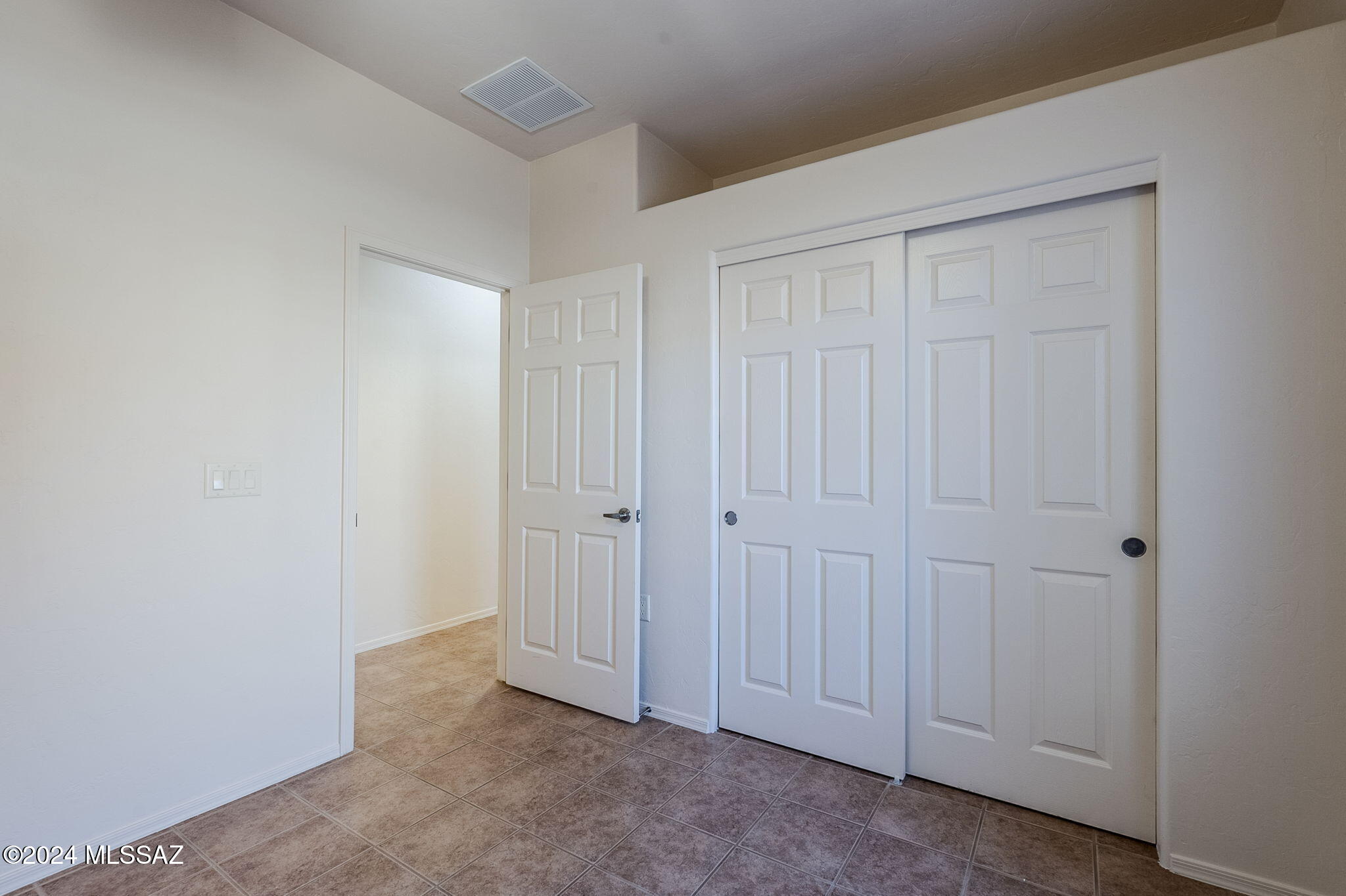 83 E Calle de la Semilla