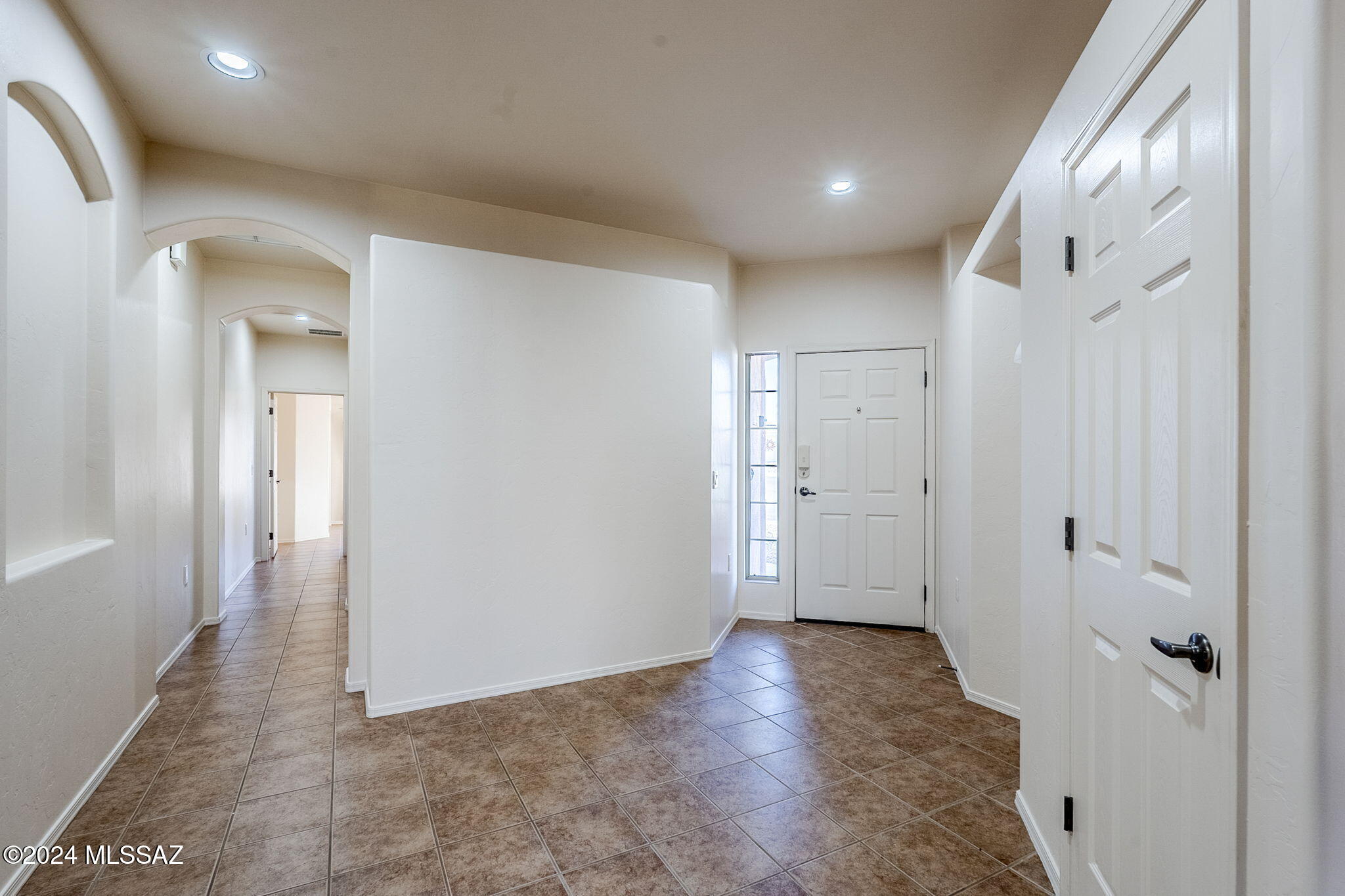 83 E Calle de la Semilla