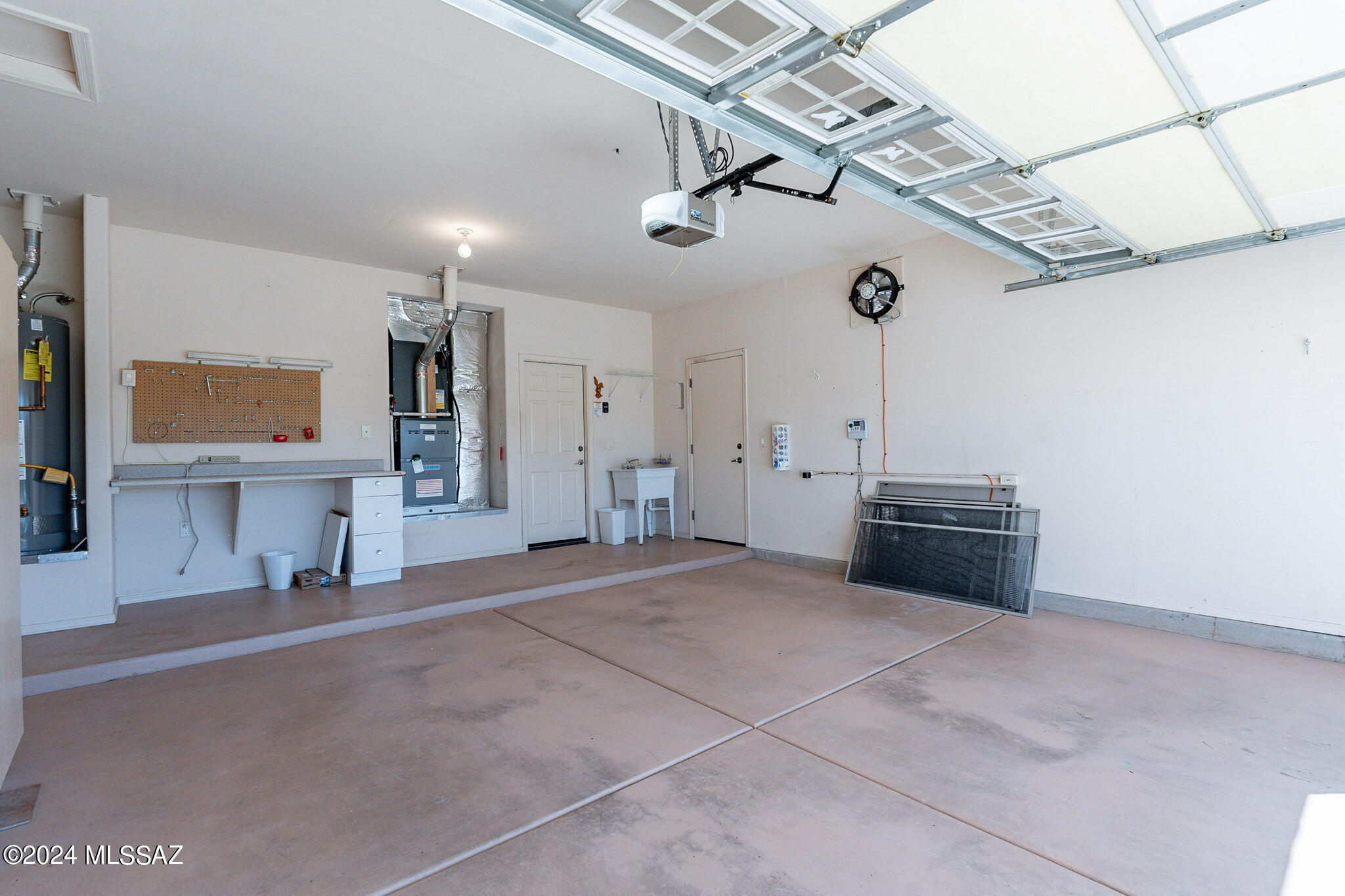 83 E Calle de la Semilla