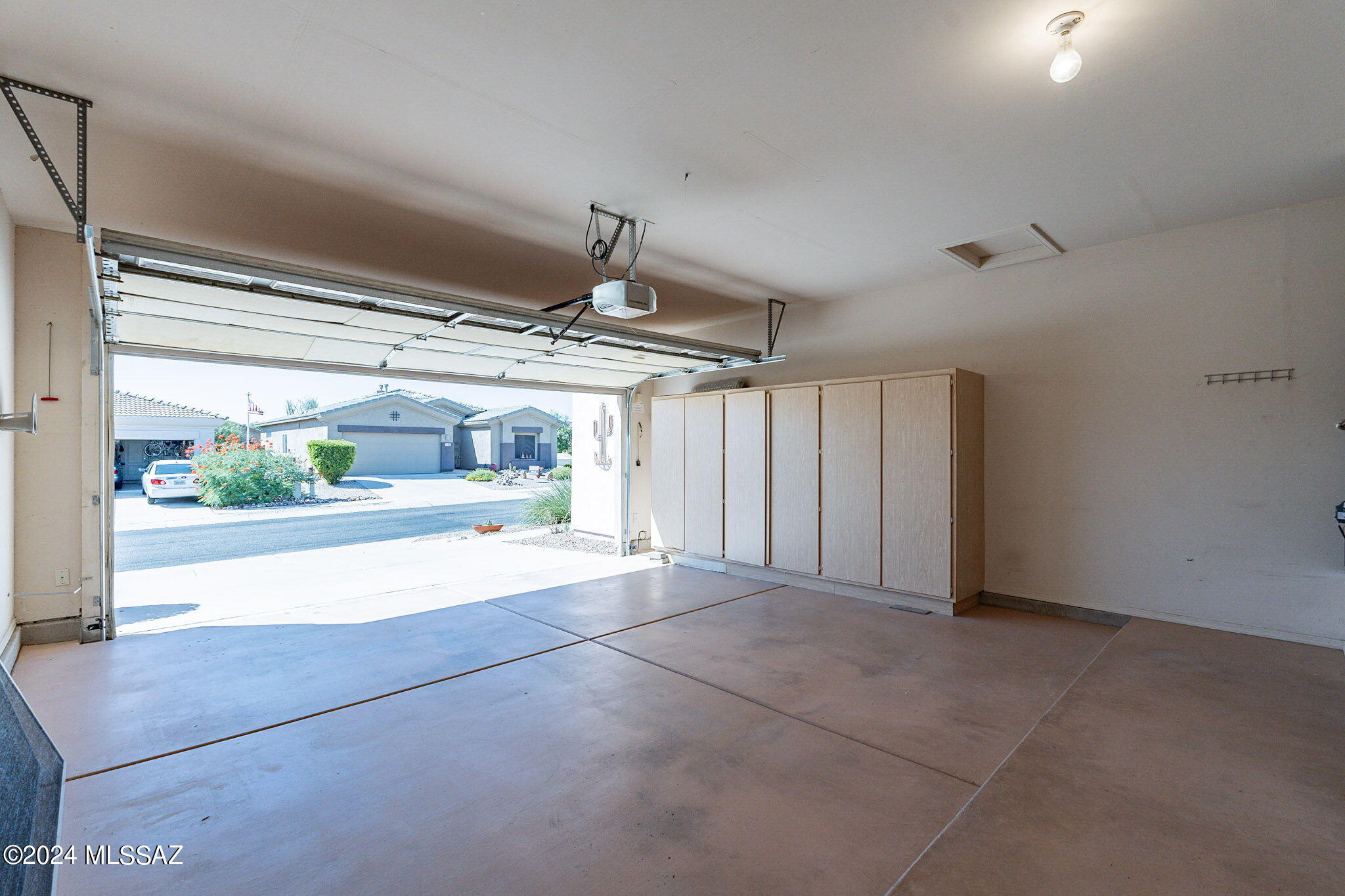 83 E Calle de la Semilla