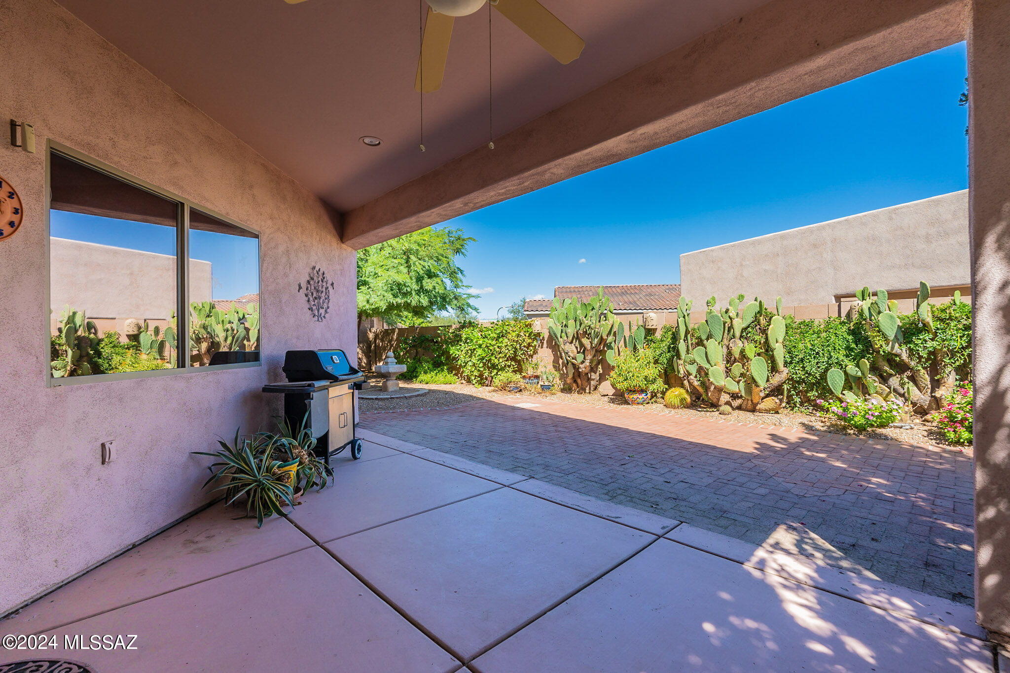 83 E Calle de la Semilla