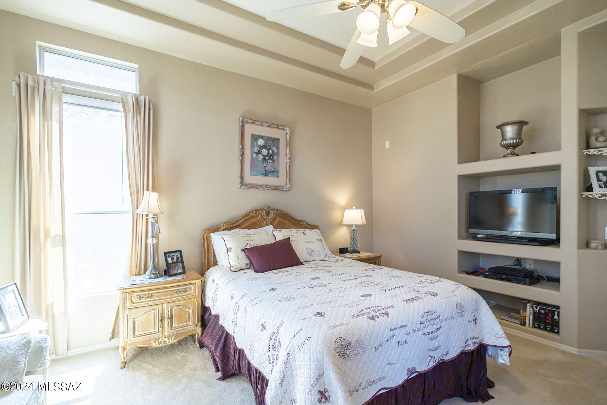 274 W Continental Vista Place