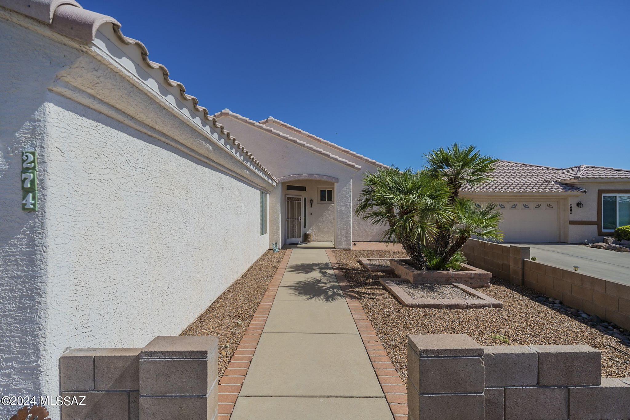 274 W Continental Vista Place