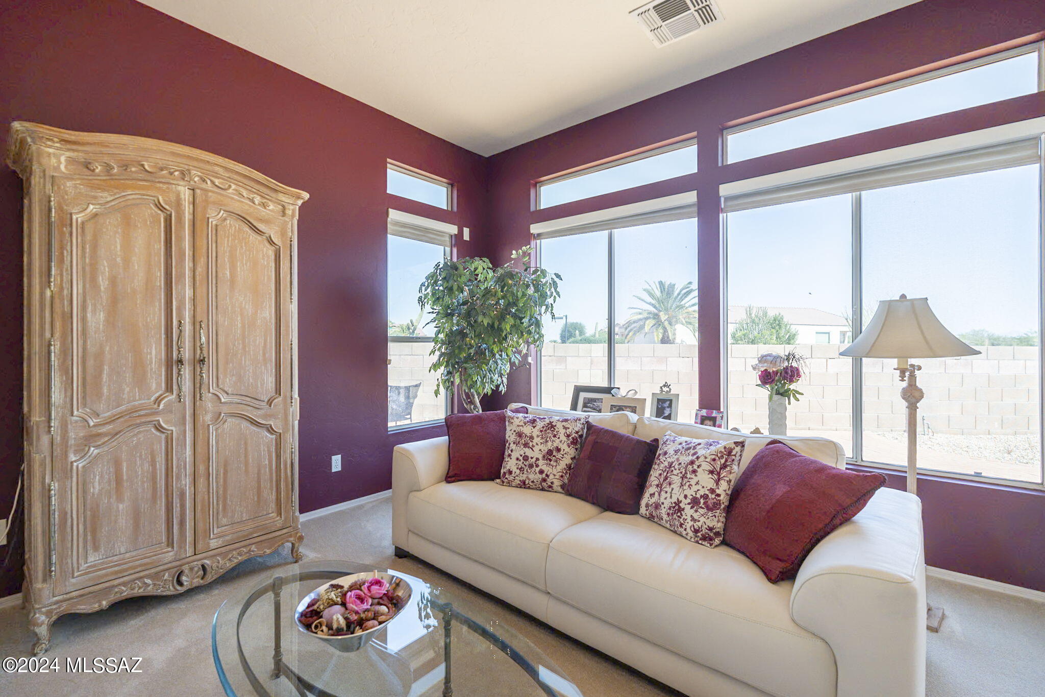 274 W Continental Vista Place