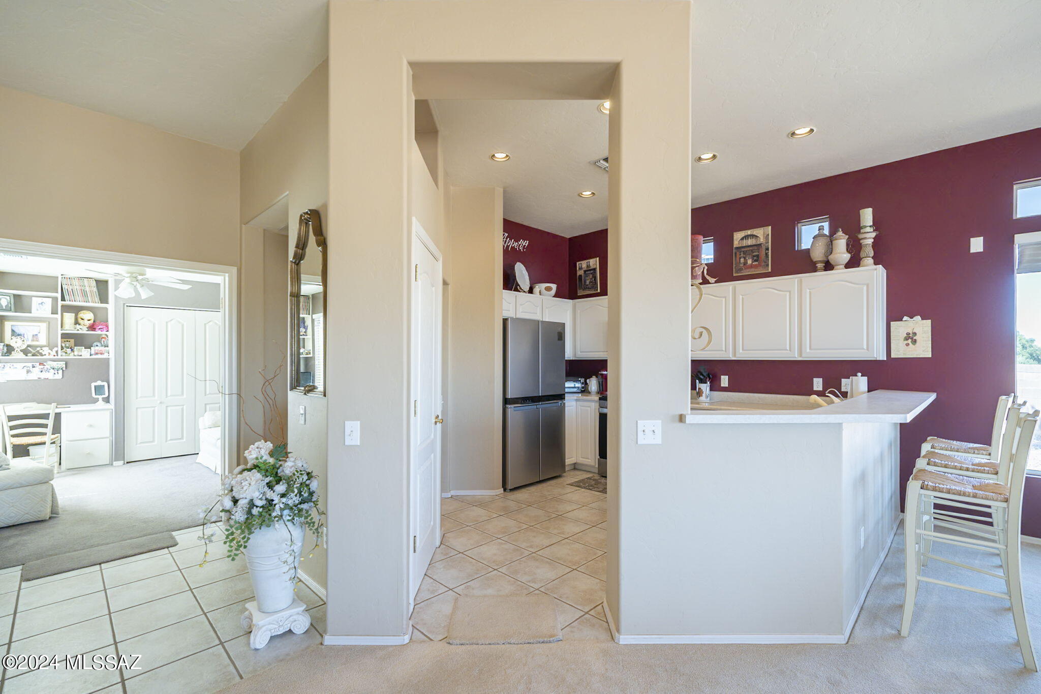 274 W Continental Vista Place