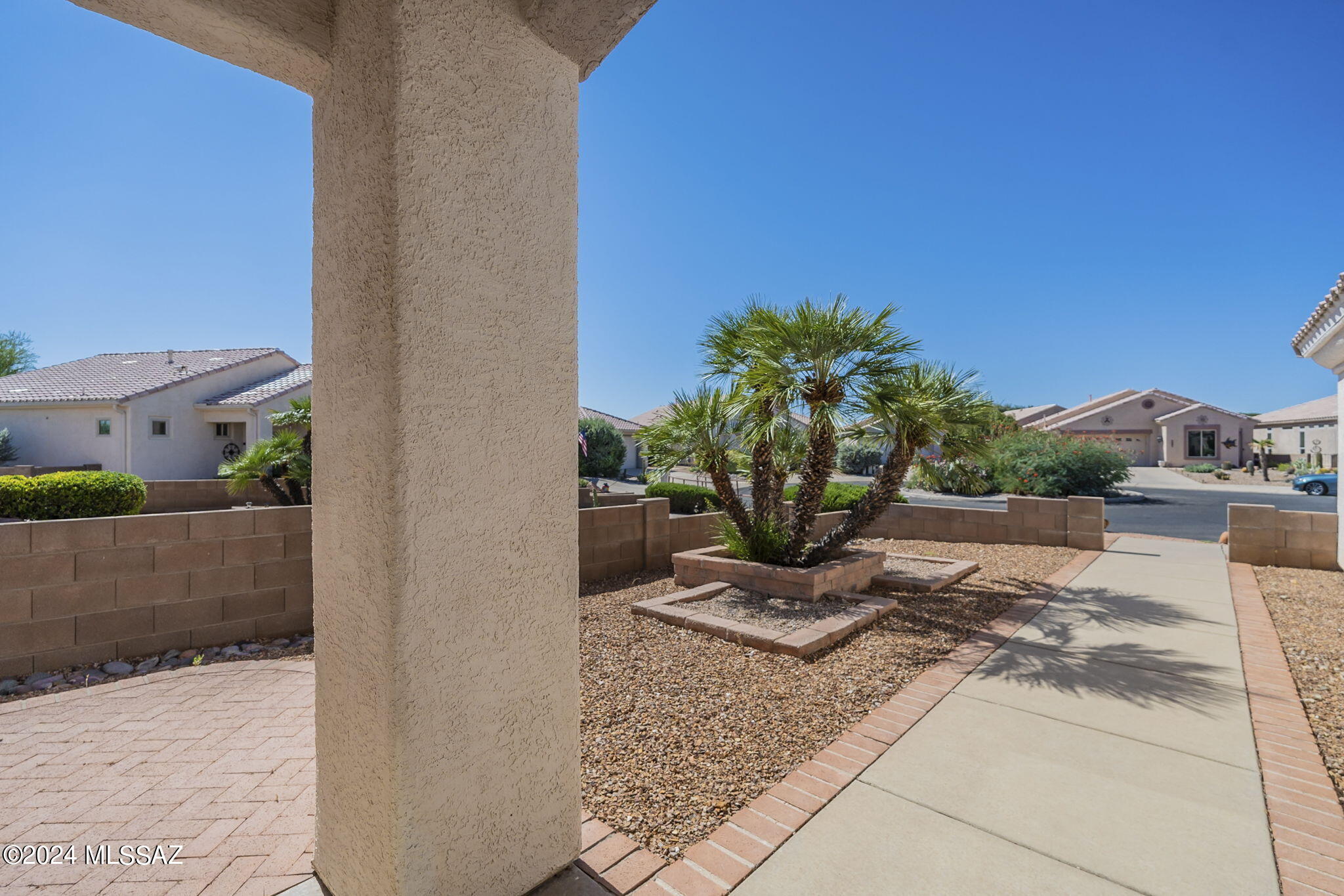 274 W Continental Vista Place
