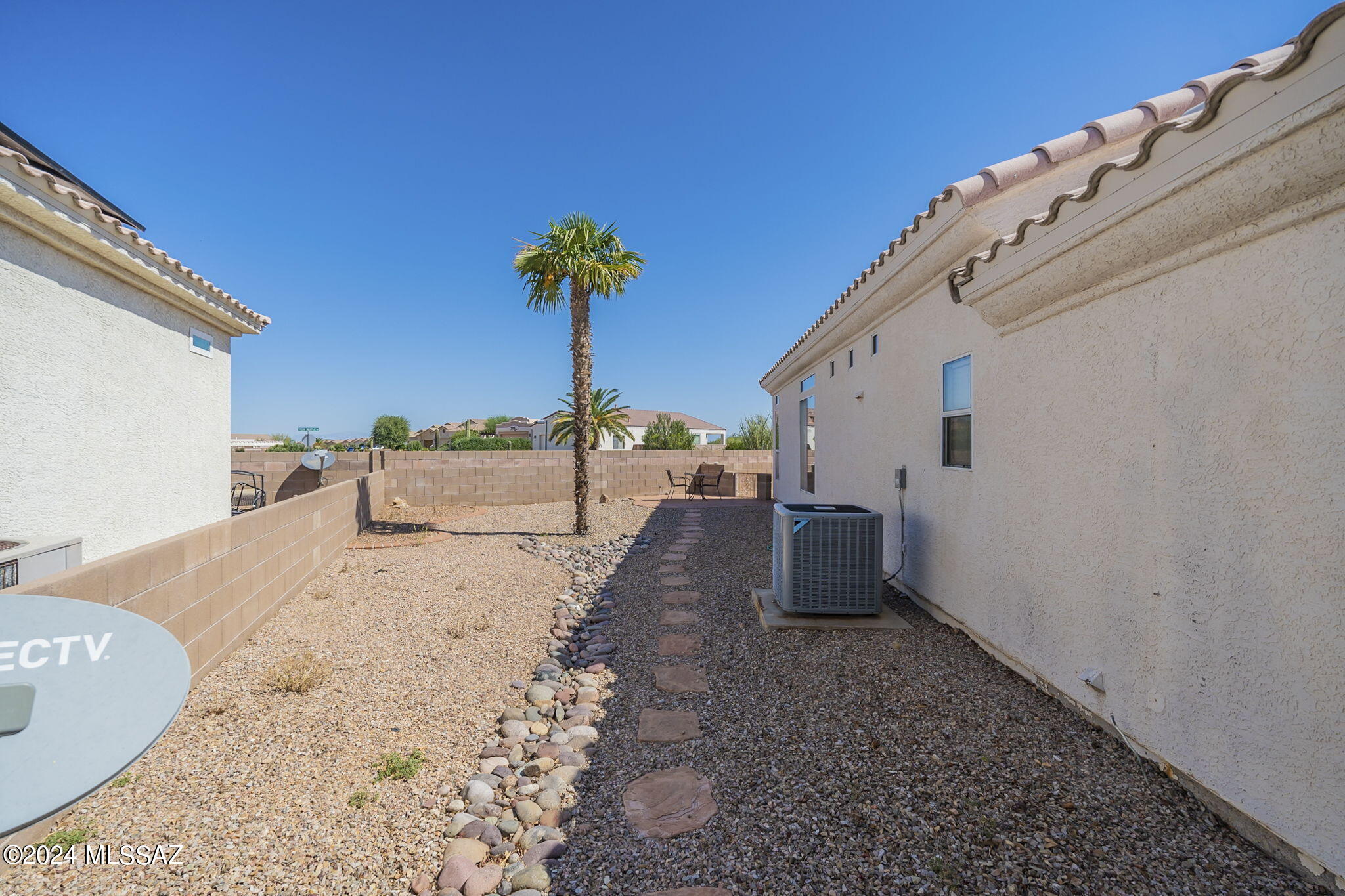 274 W Continental Vista Place