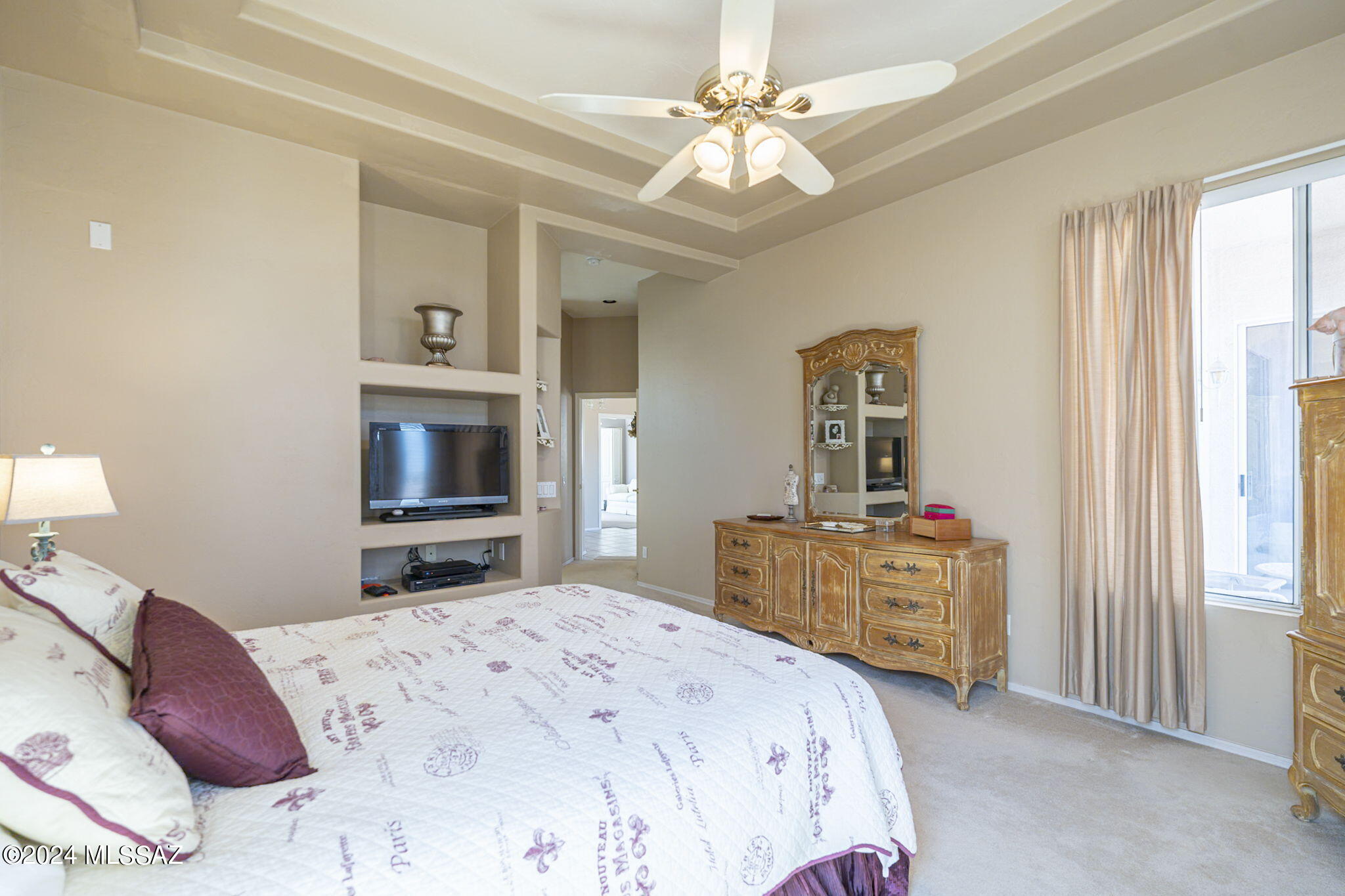 274 W Continental Vista Place