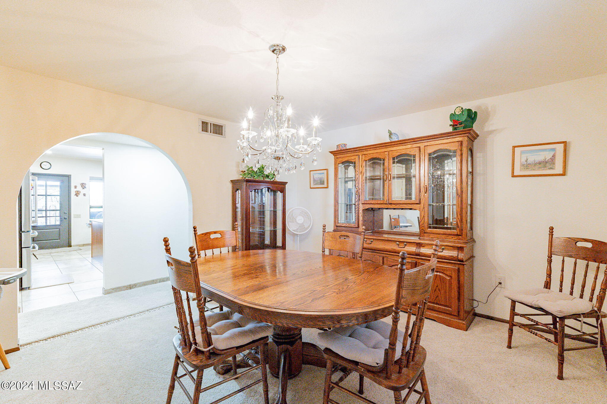 1818 S Camino Del Sol