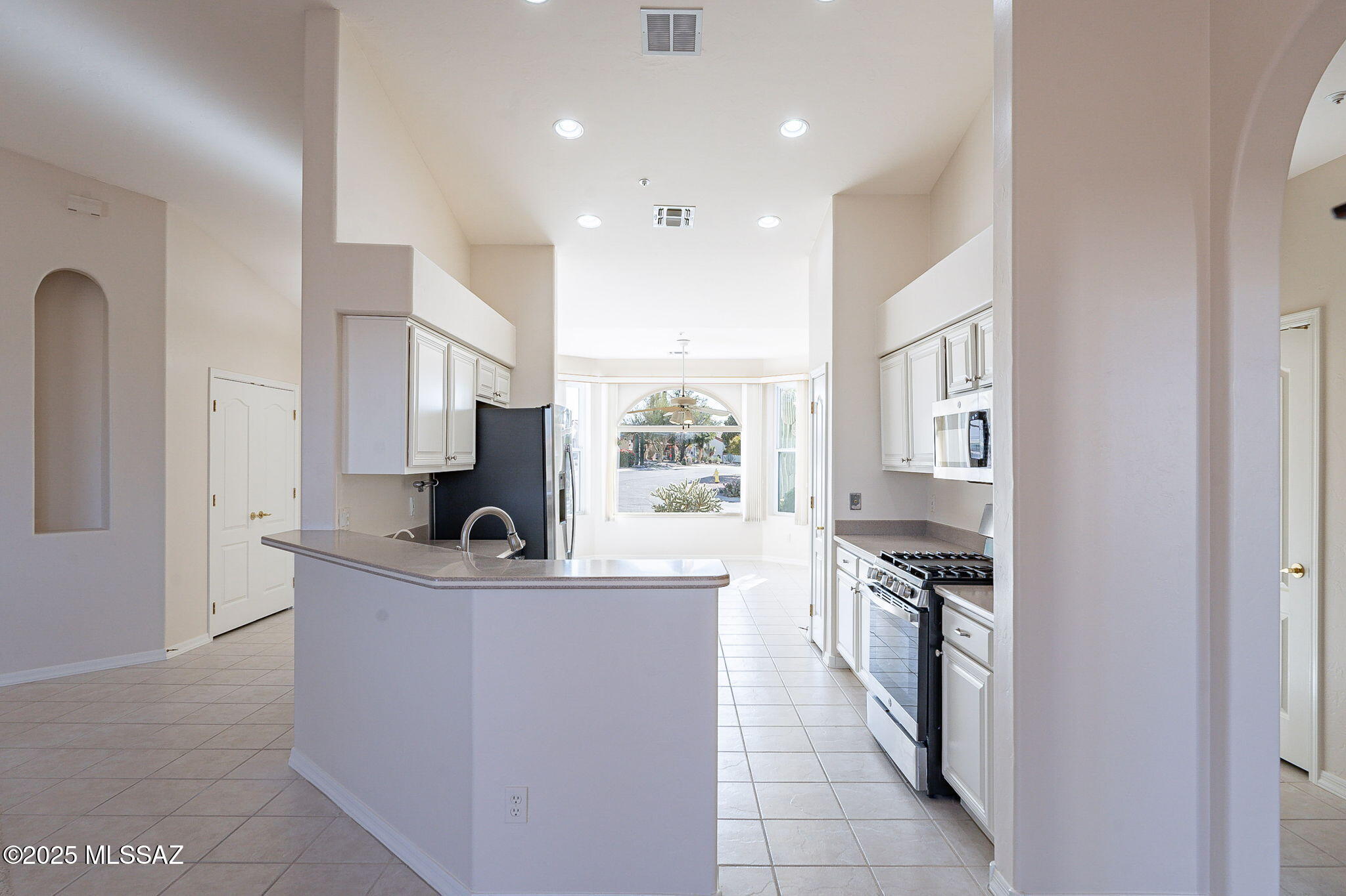 1911 E Canyon Wren Way