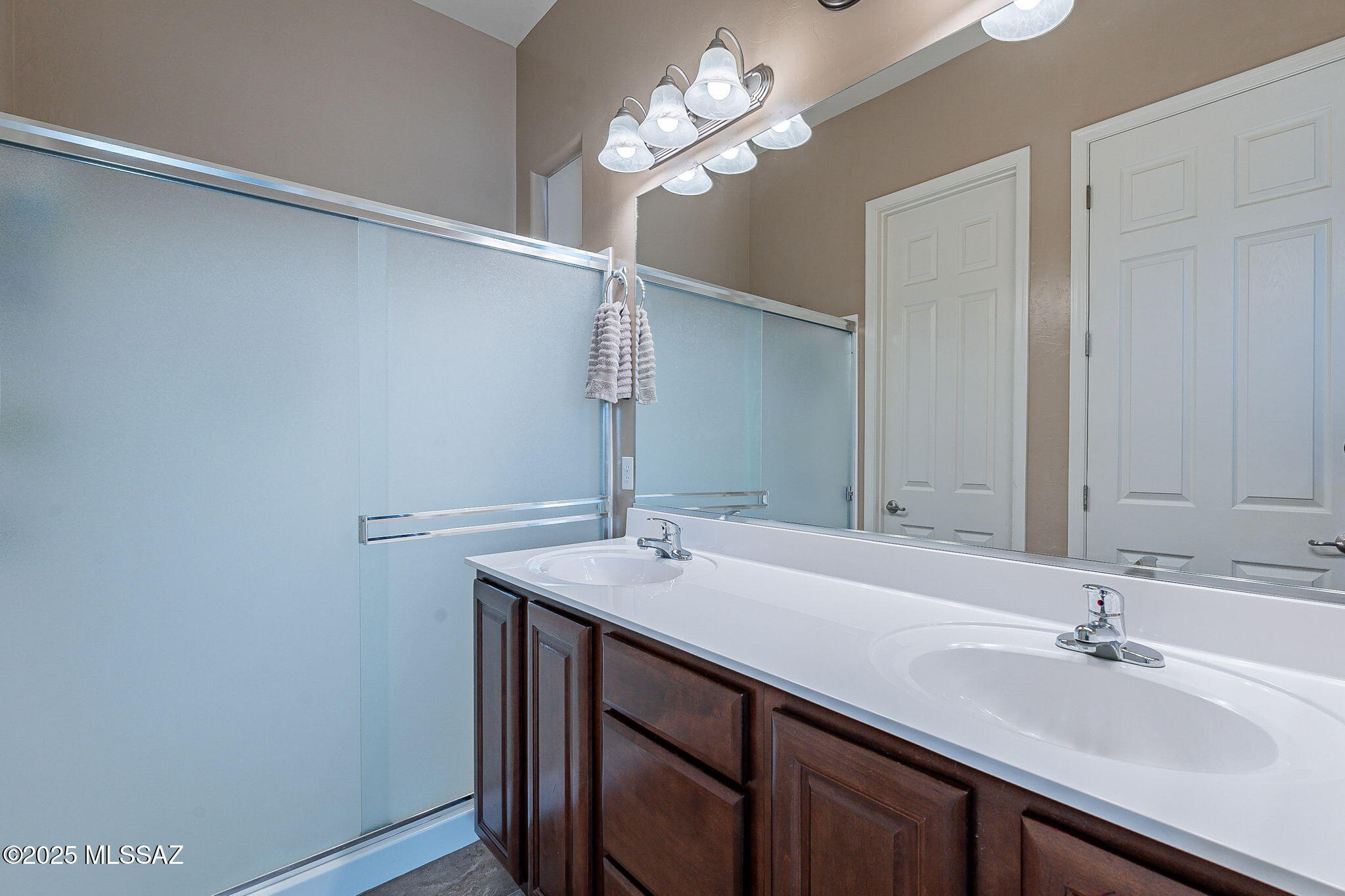 770 N Observation Trail