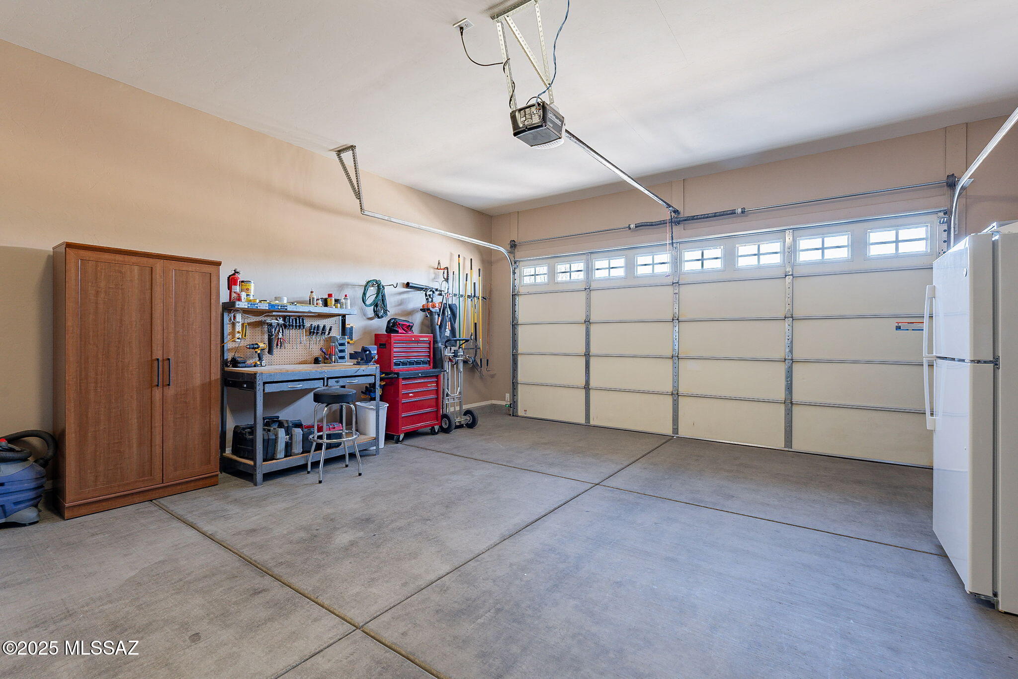 770 N Observation Trail