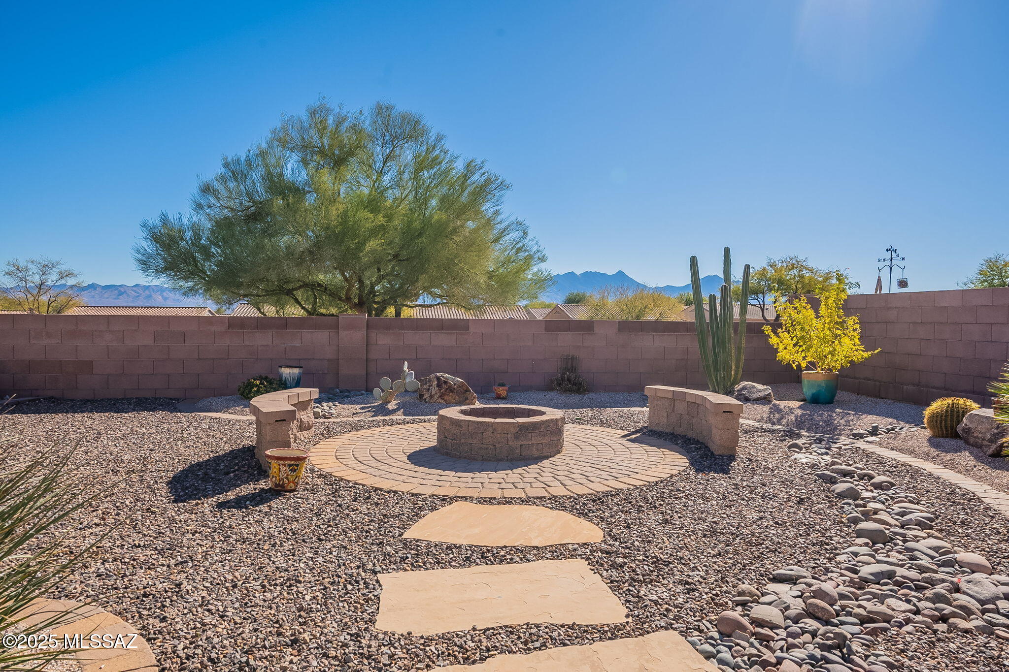 770 N Observation Trail