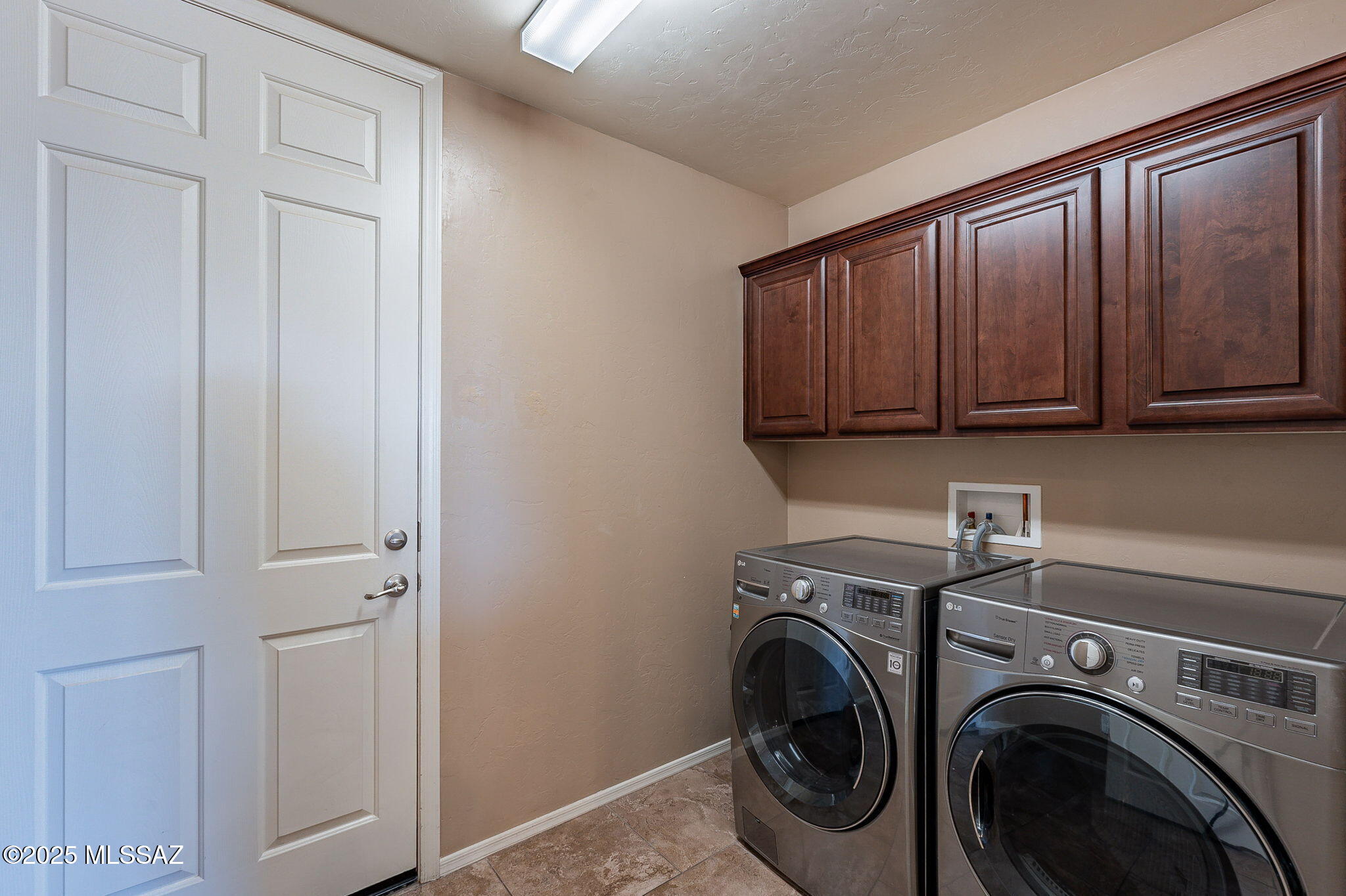 770 N Observation Trail