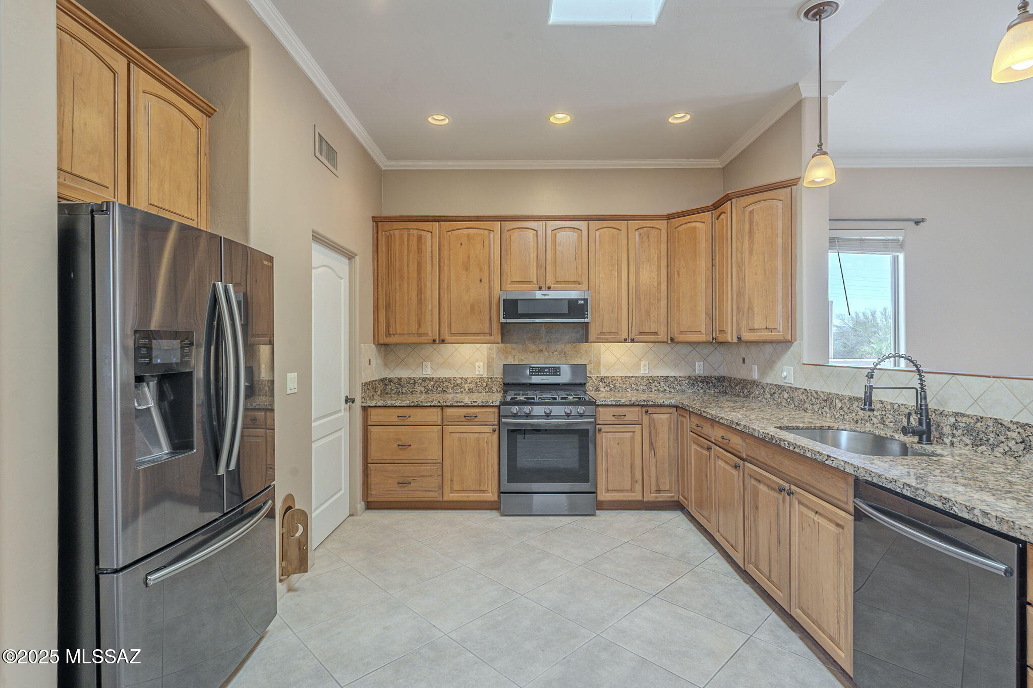 1449 W Calle Del Mito