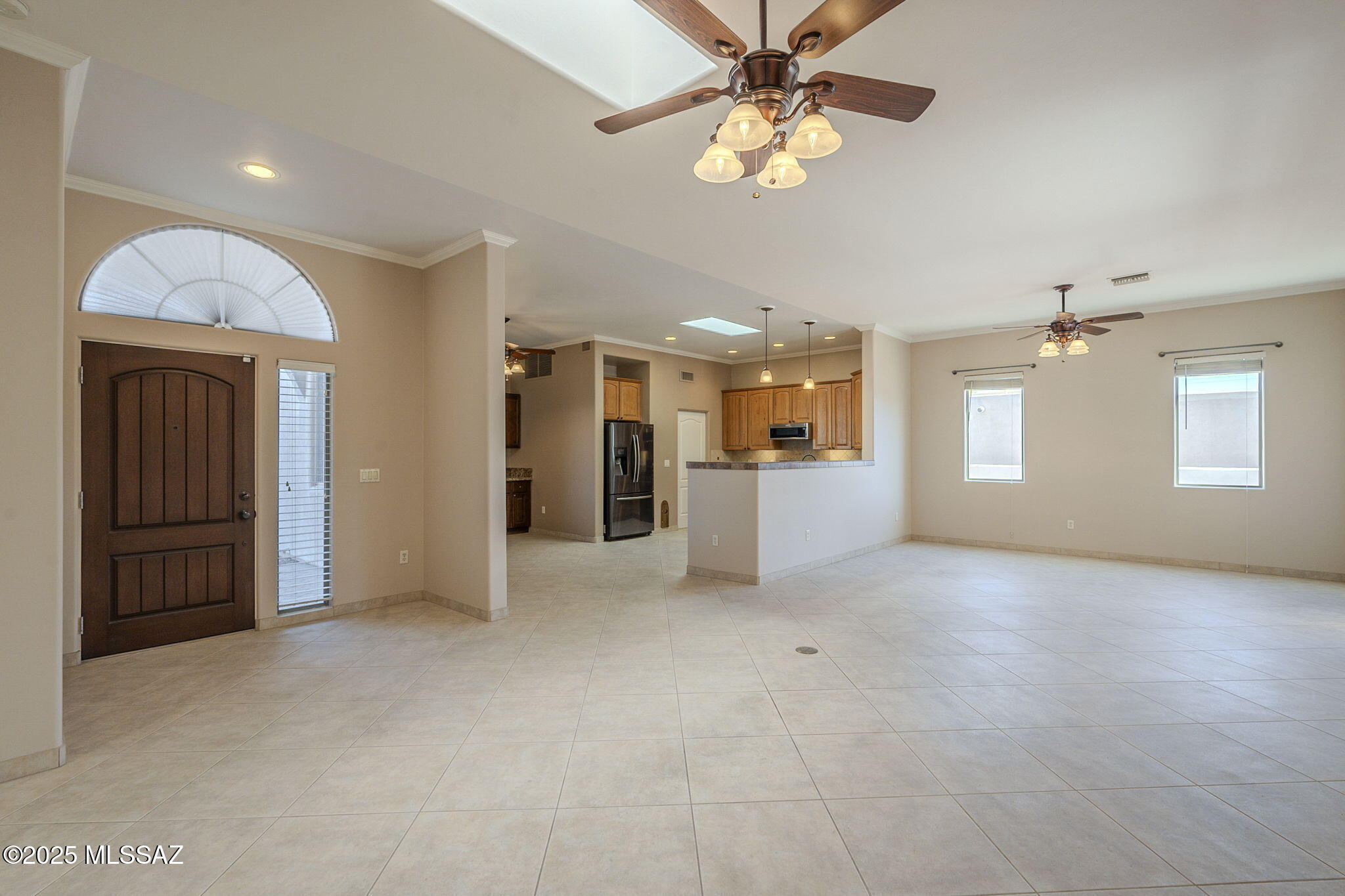 1449 W Calle Del Mito