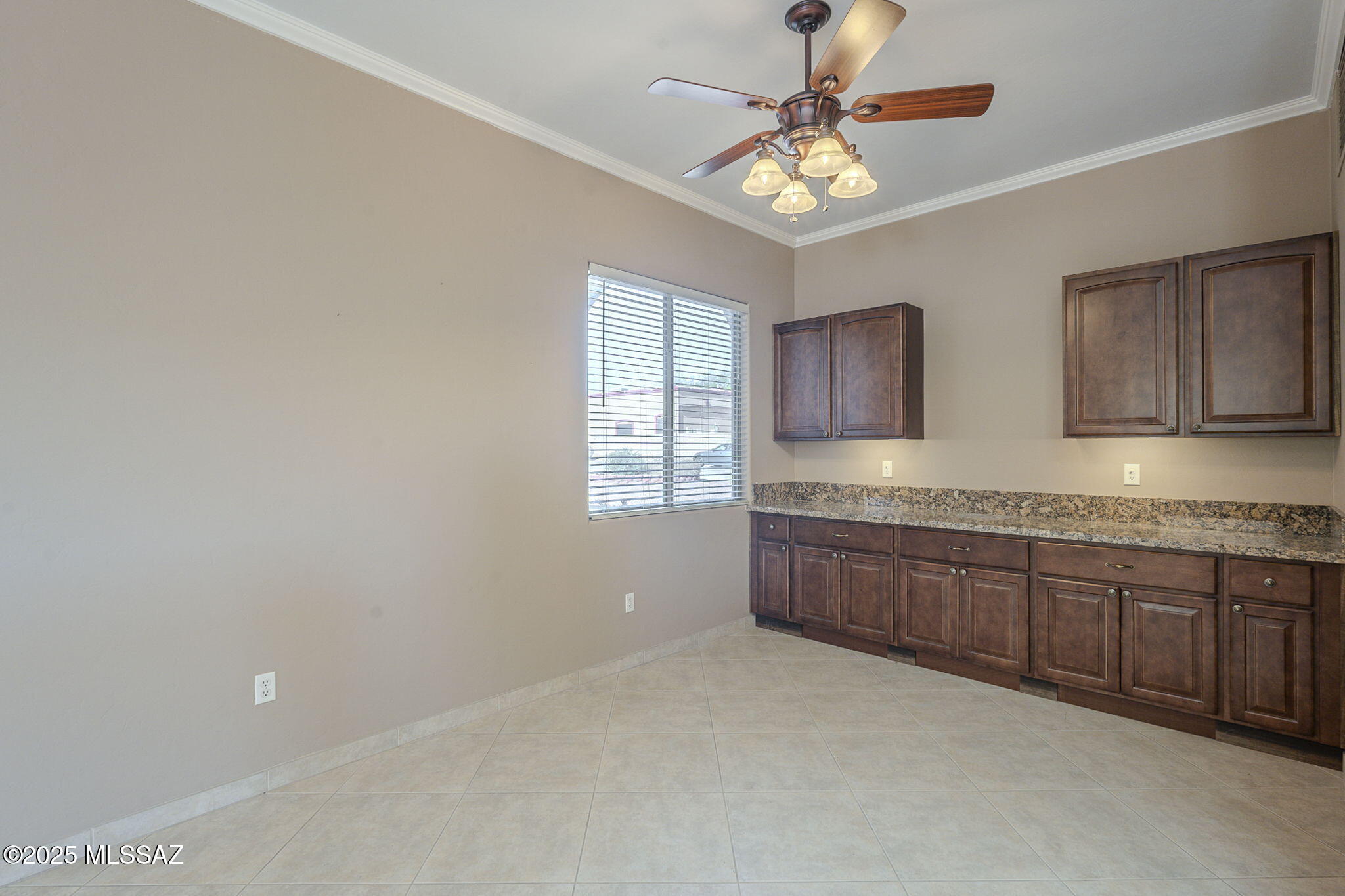 1449 W Calle Del Mito