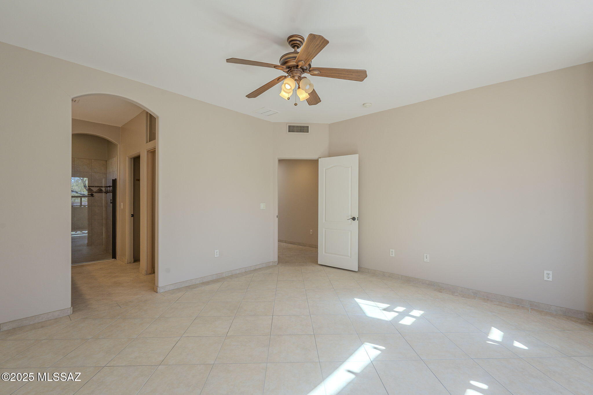 1449 W Calle Del Mito