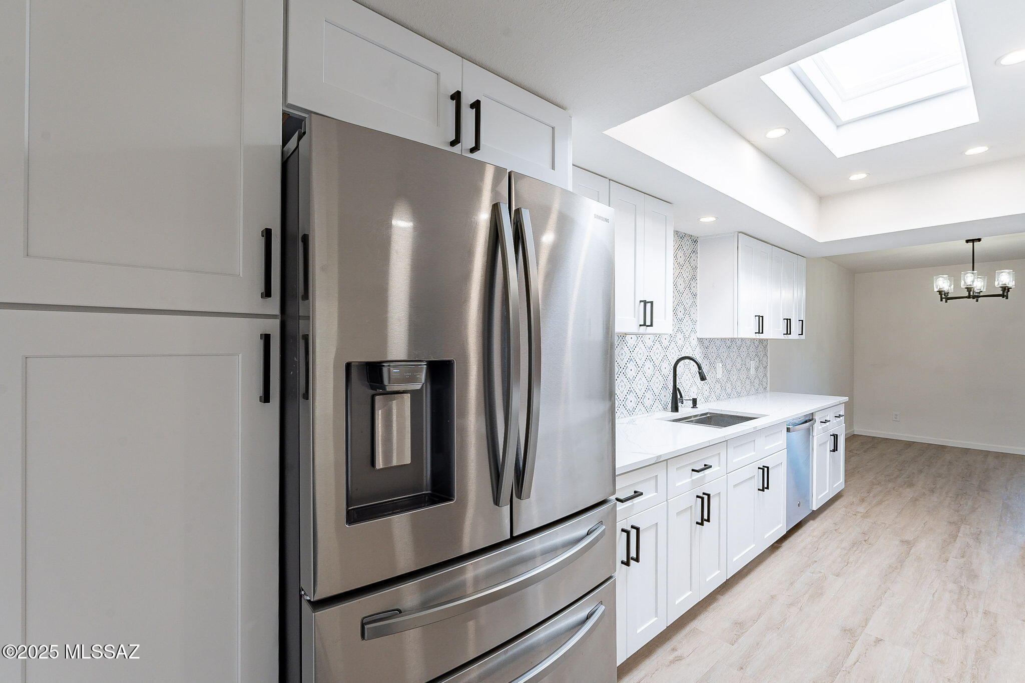 723 S Camino del Monte