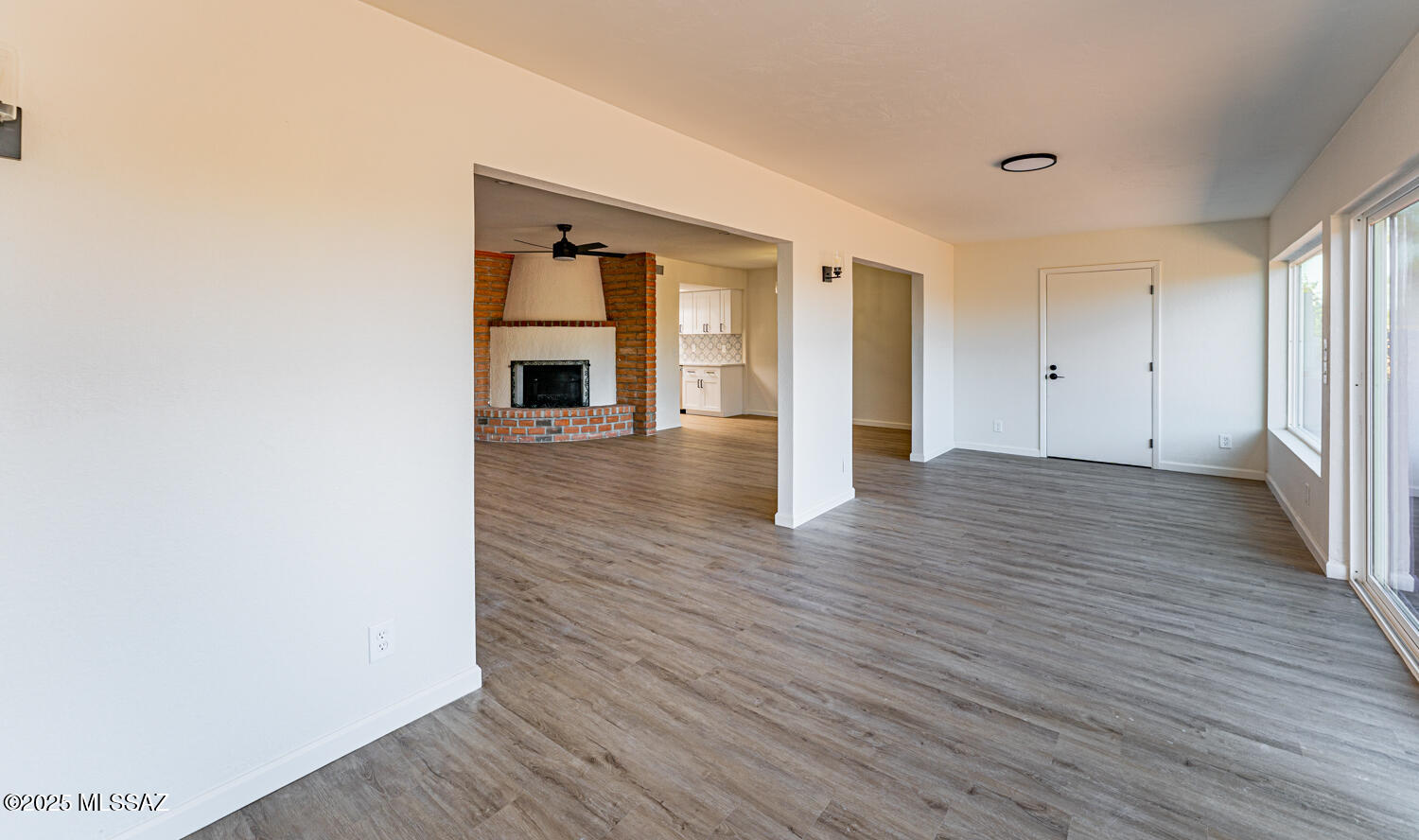 723 S Camino del Monte