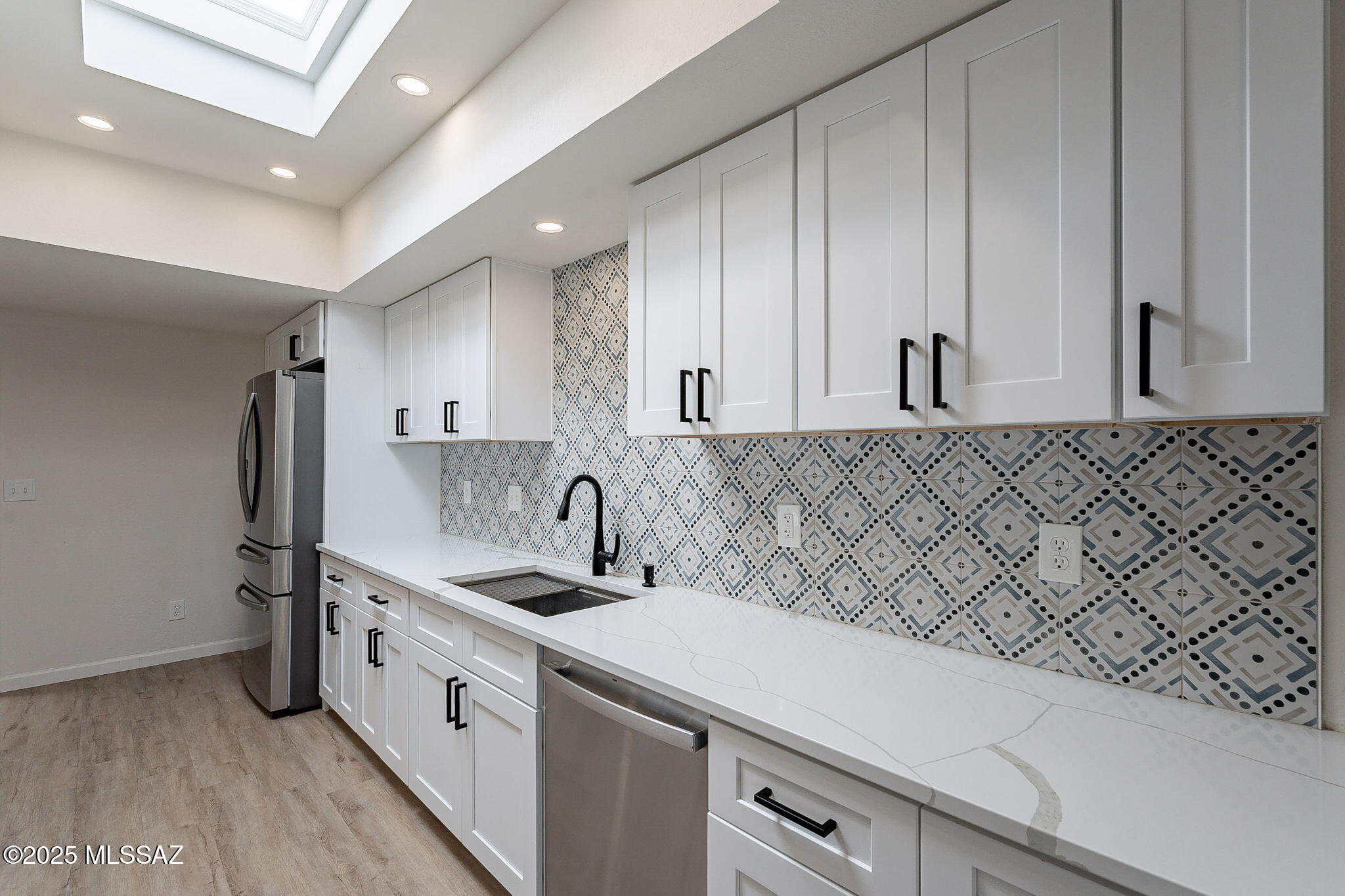 723 S Camino del Monte