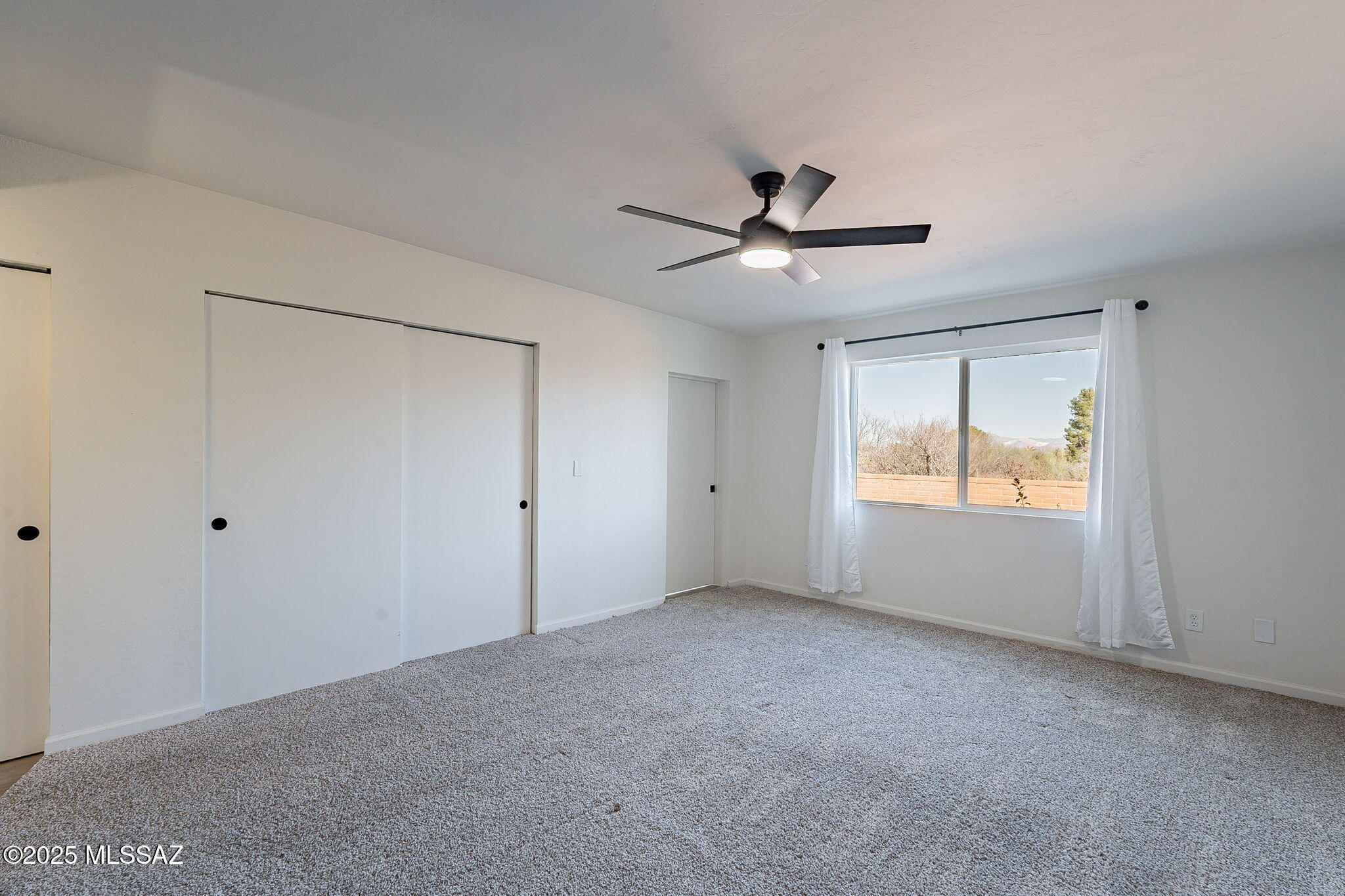 723 S Camino del Monte