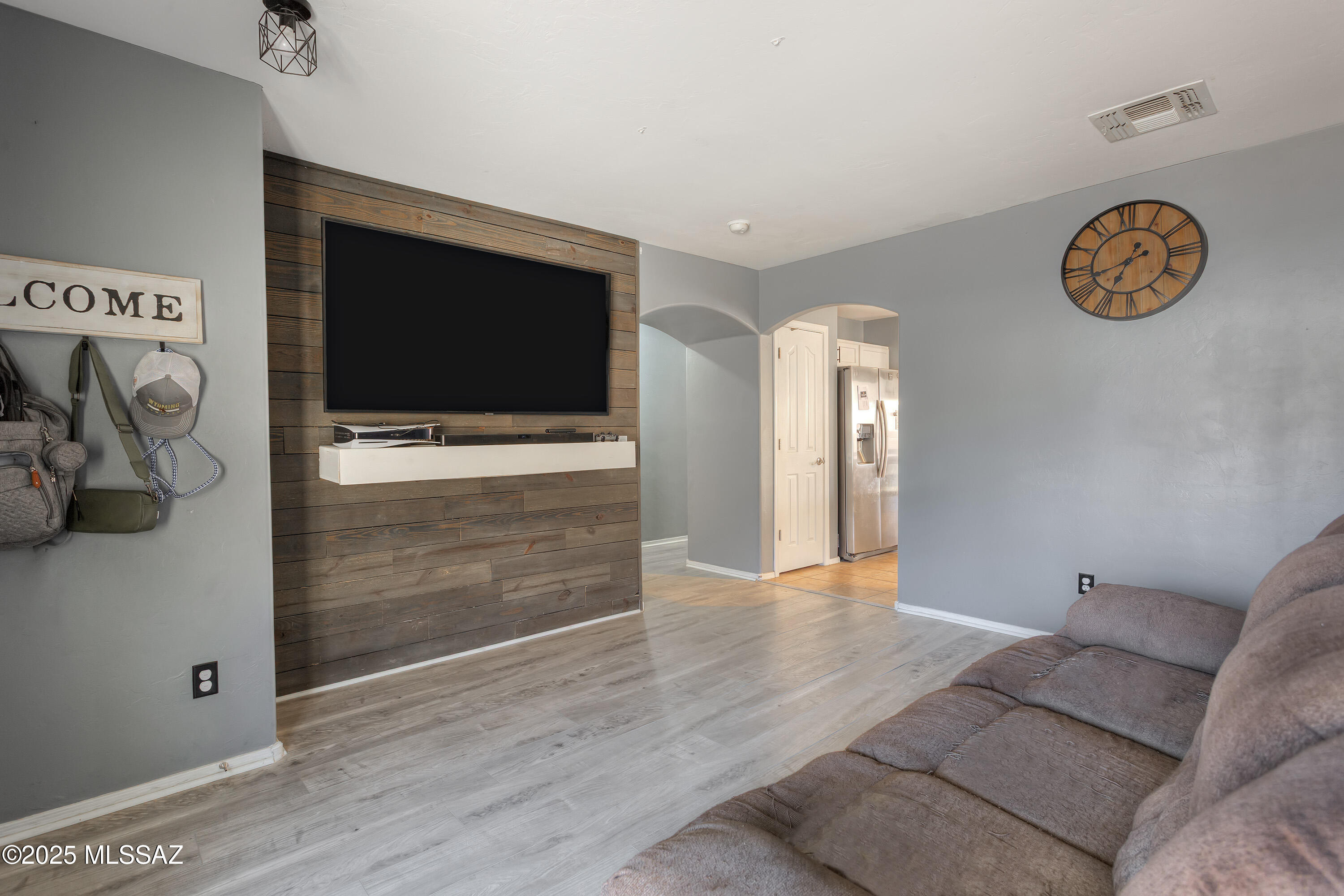 671 W Amber Sun Drive