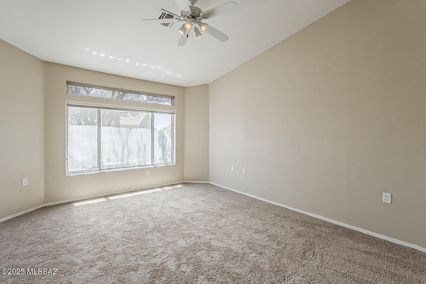 1145 W Placita Lucinda