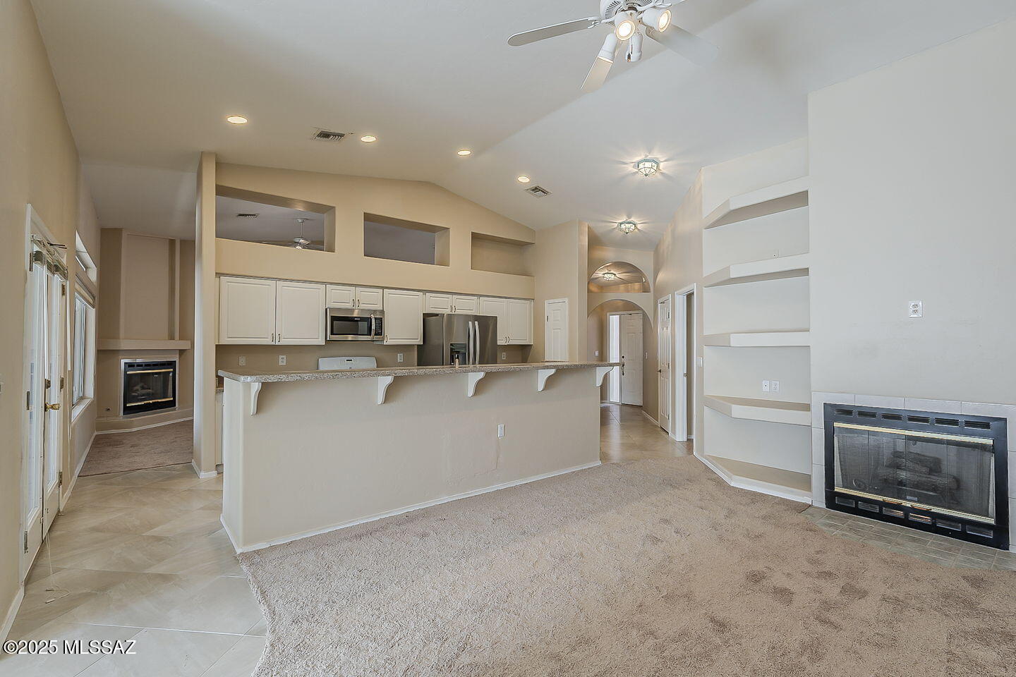 1145 W Placita Lucinda