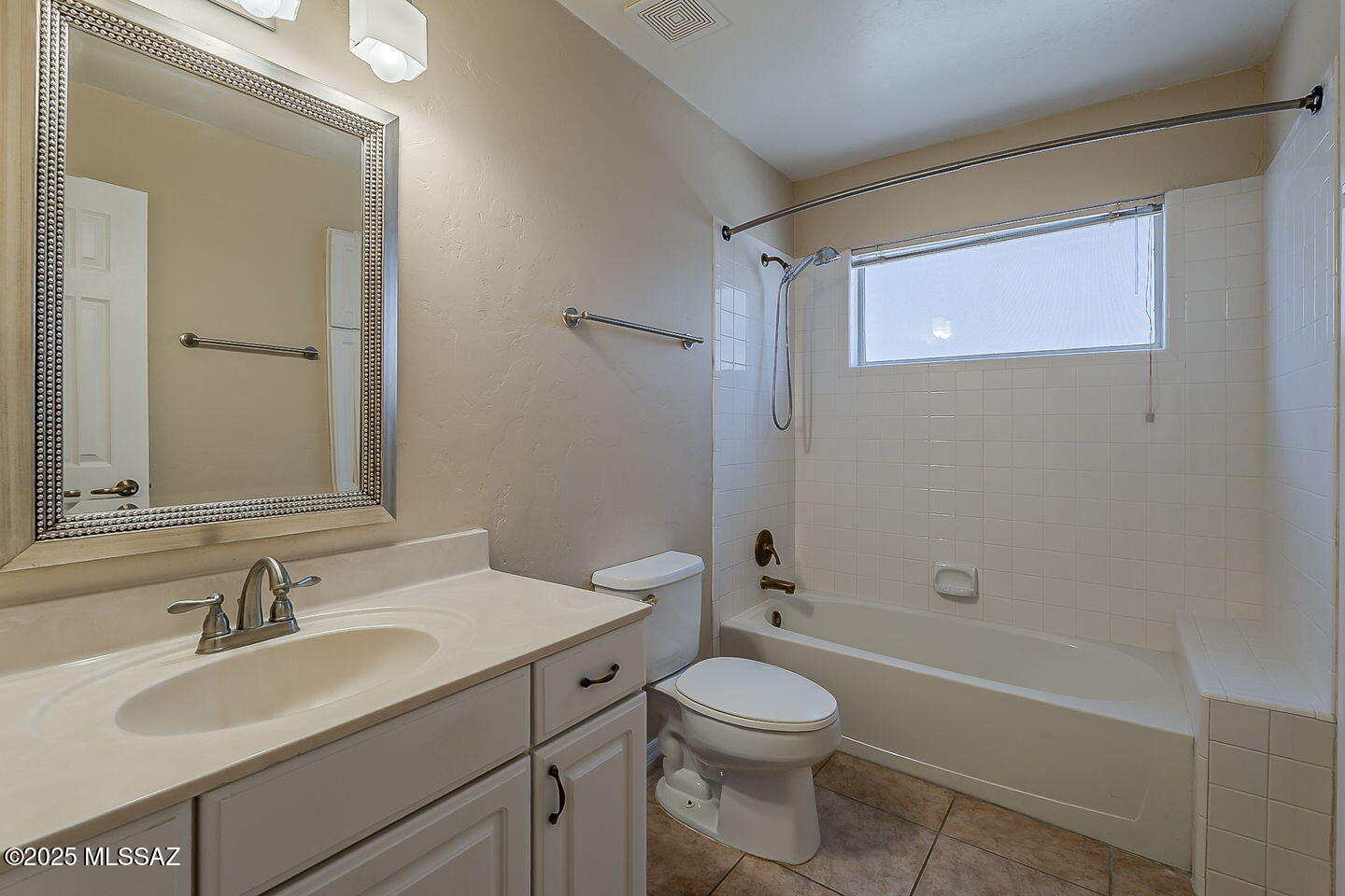 1145 W Placita Lucinda