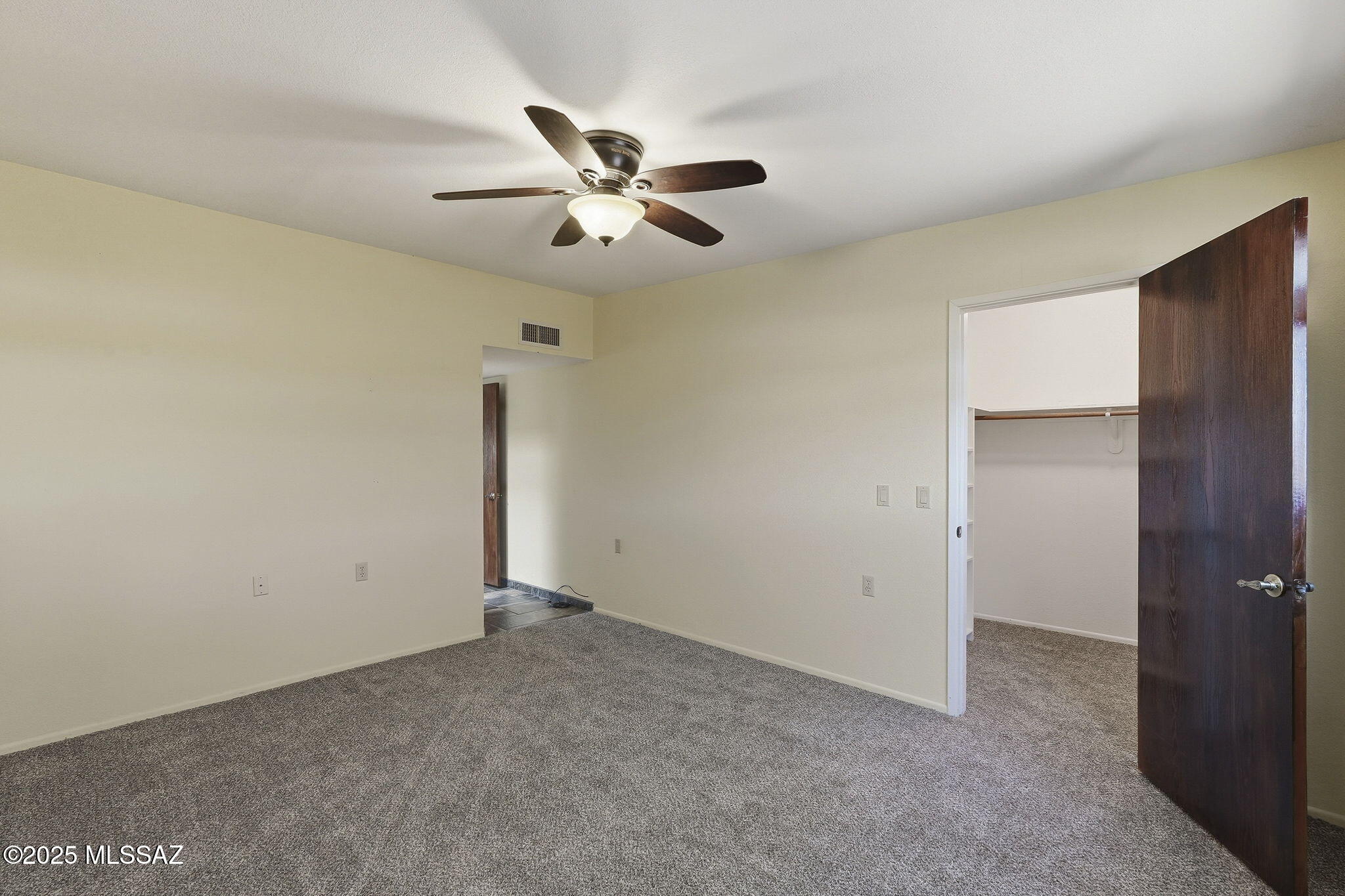 375 S Placita La Paz