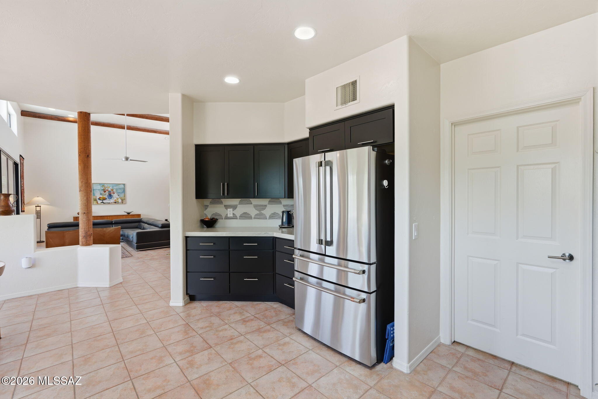 1097 W Corte Del Pintor