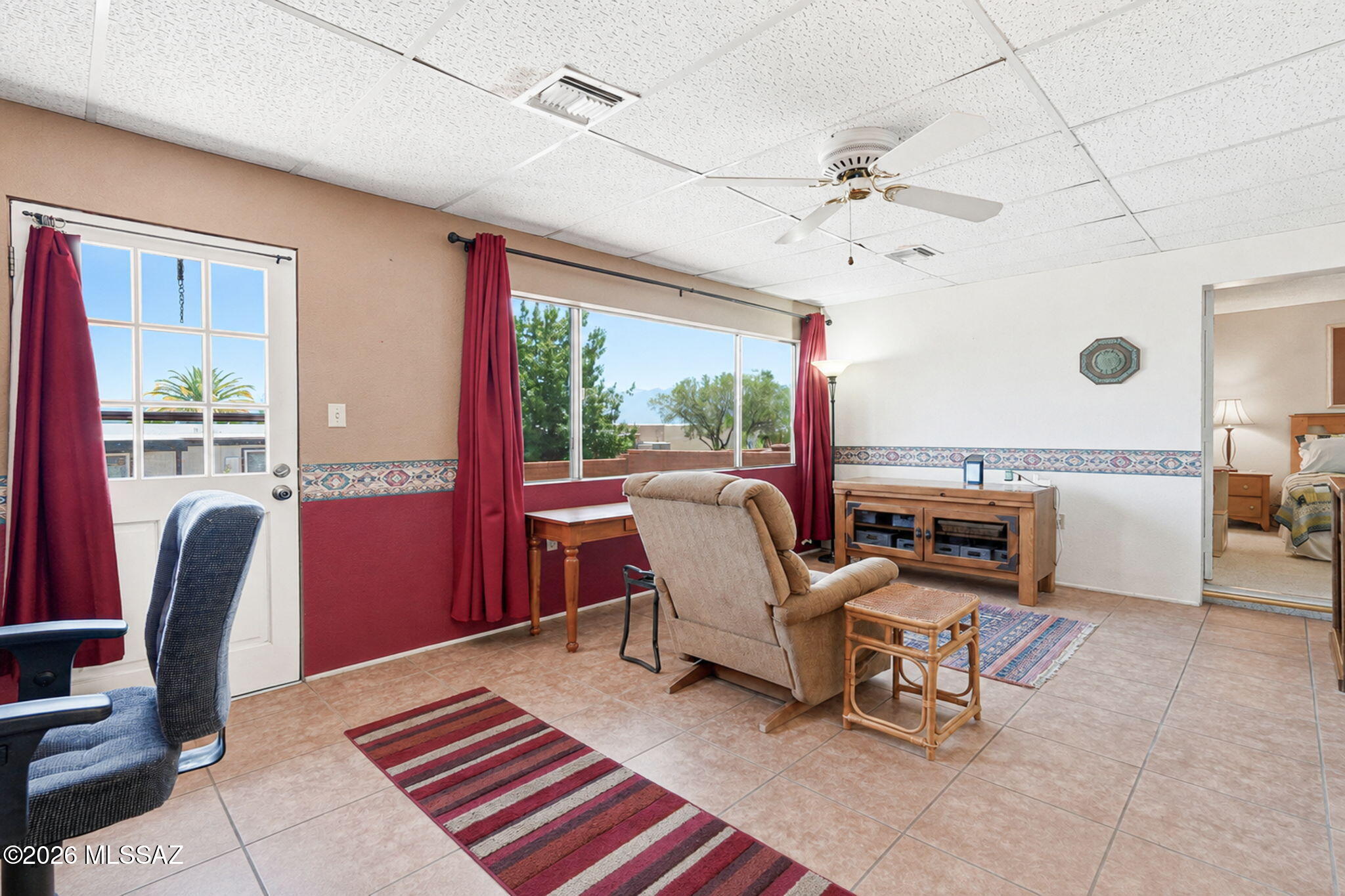 380 N Calle Del Brujo