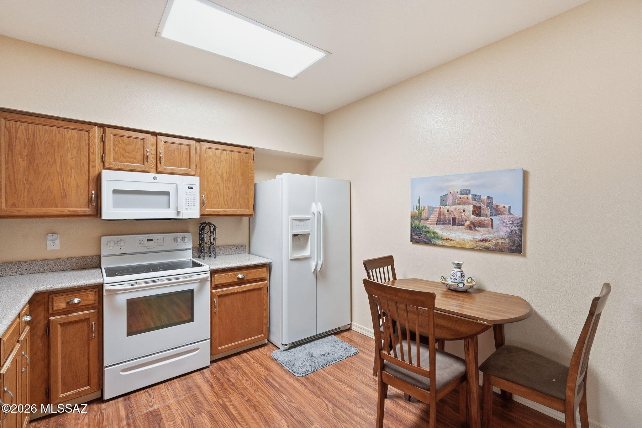 1425 W Placita Apache